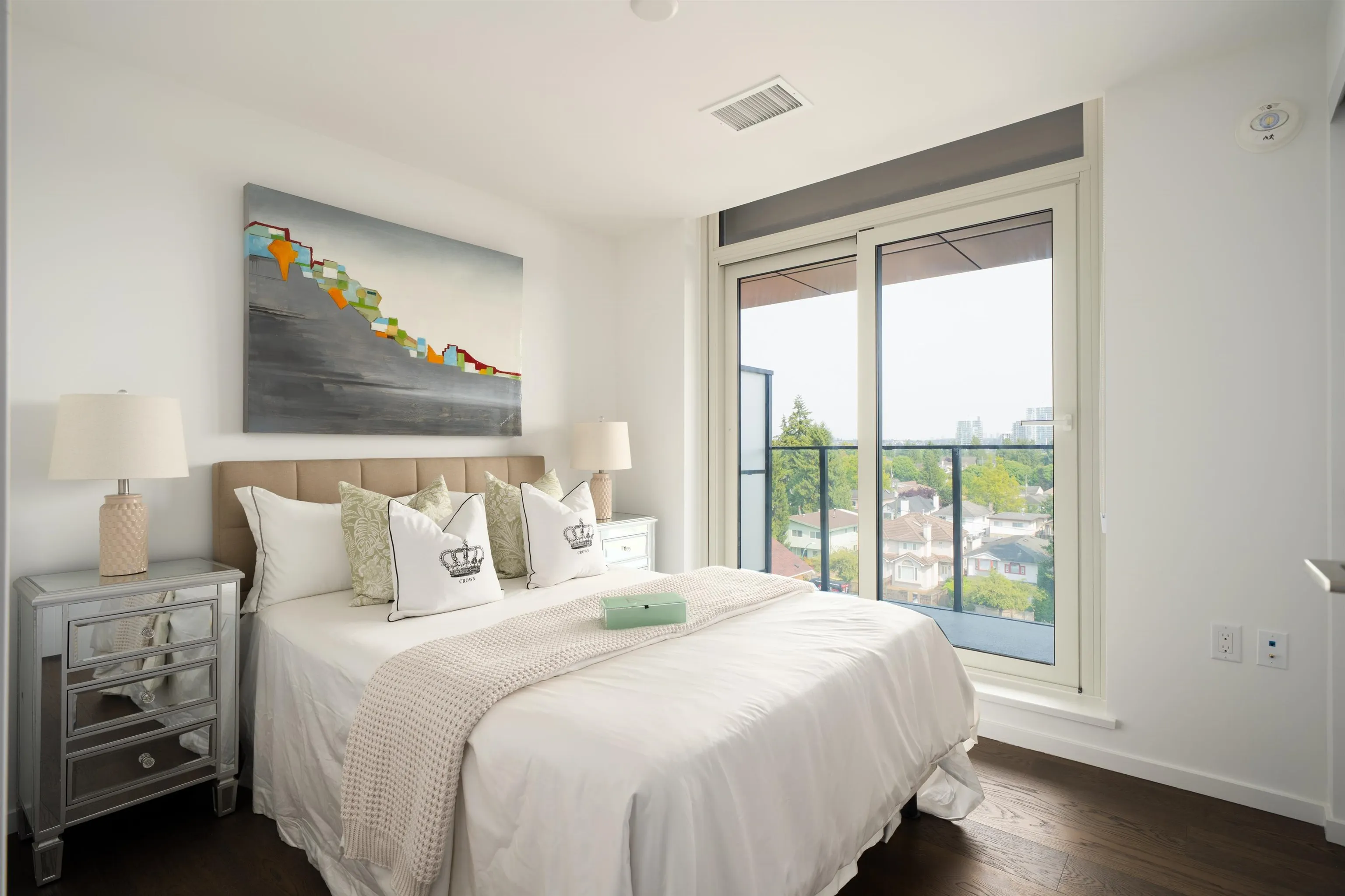 8486 Oak Street #503