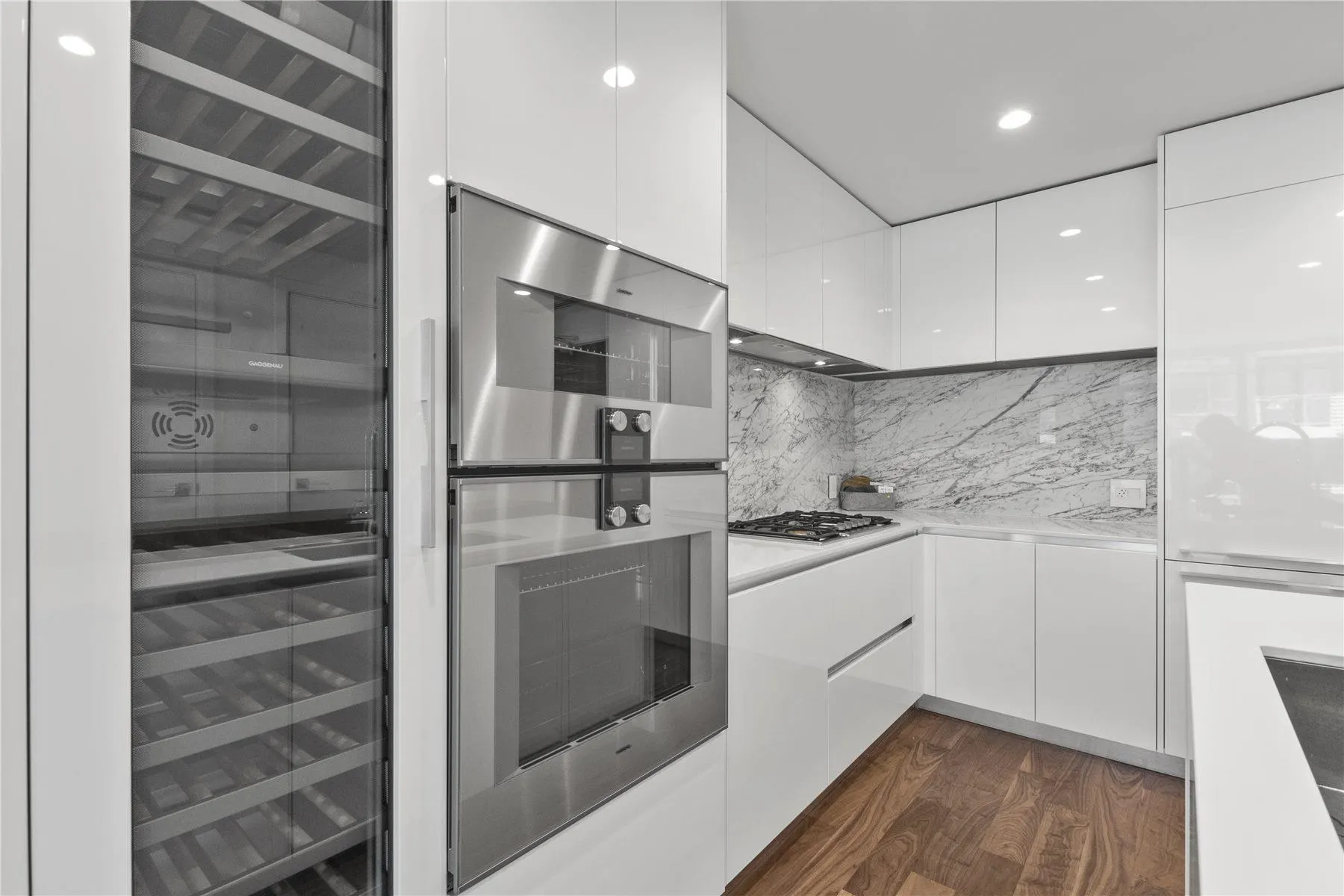 389 W 59th Avenue #301