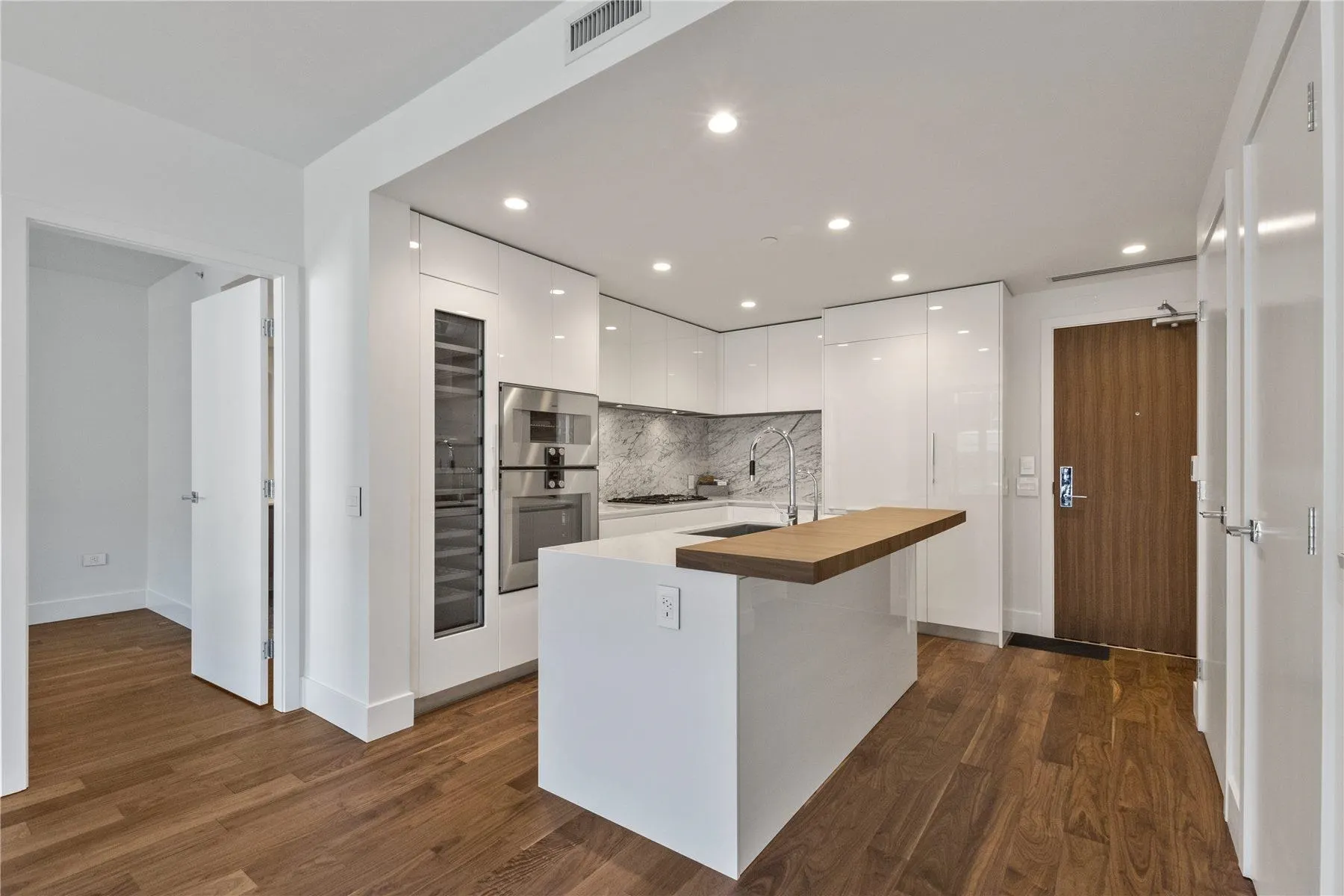 389 W 59th Avenue #301