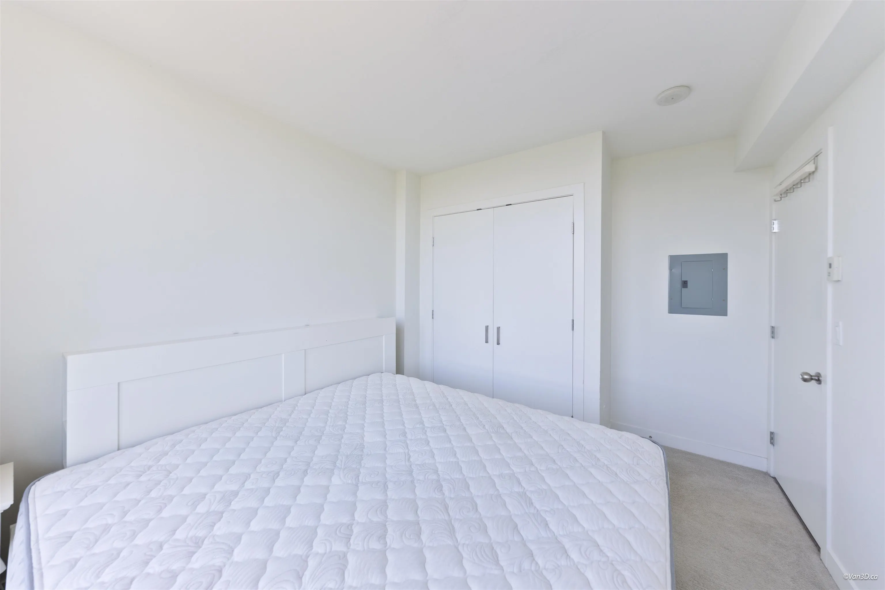 9080 University Crescent #503
