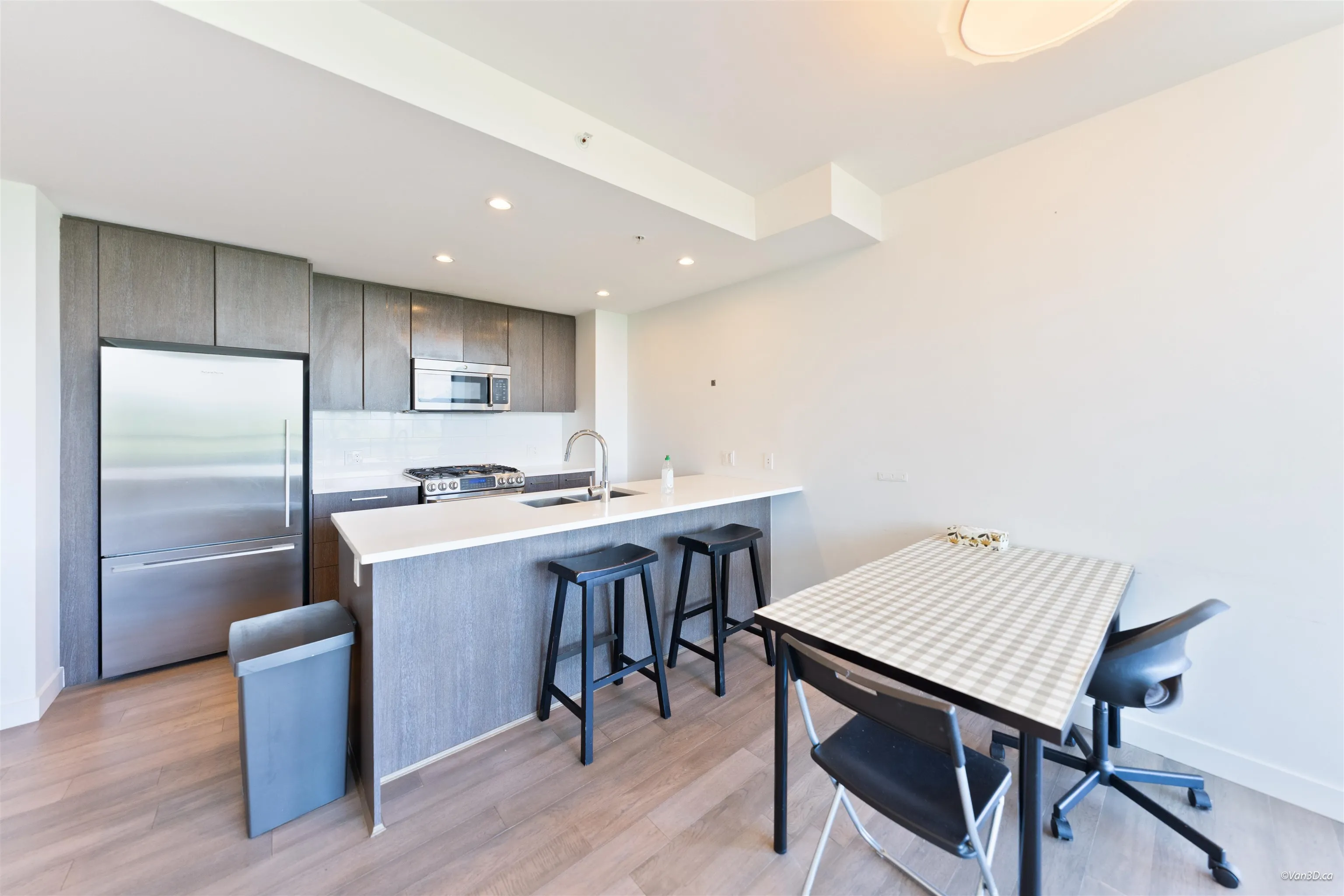 9080 University Crescent #503