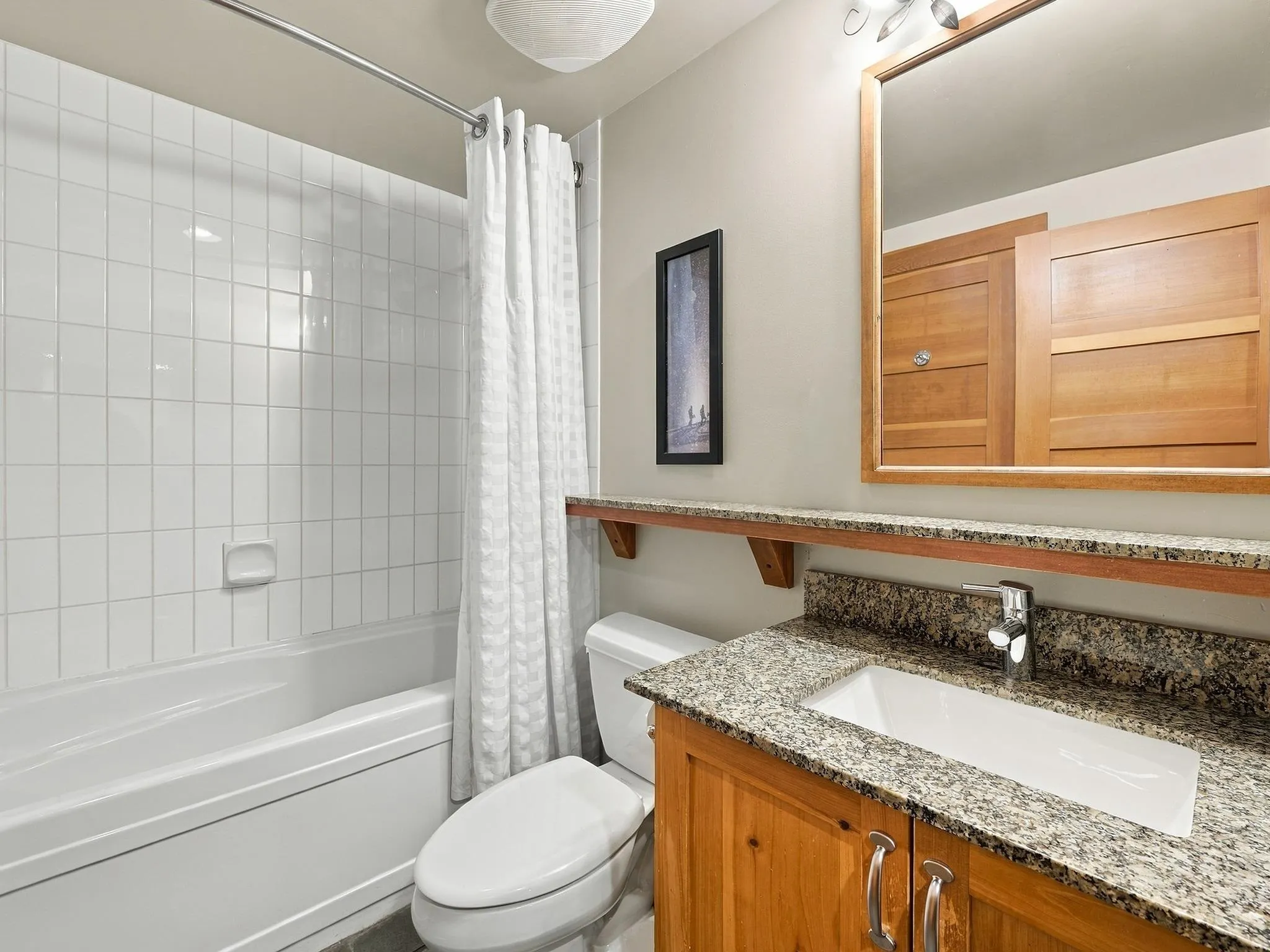 2036 London Lane #418B