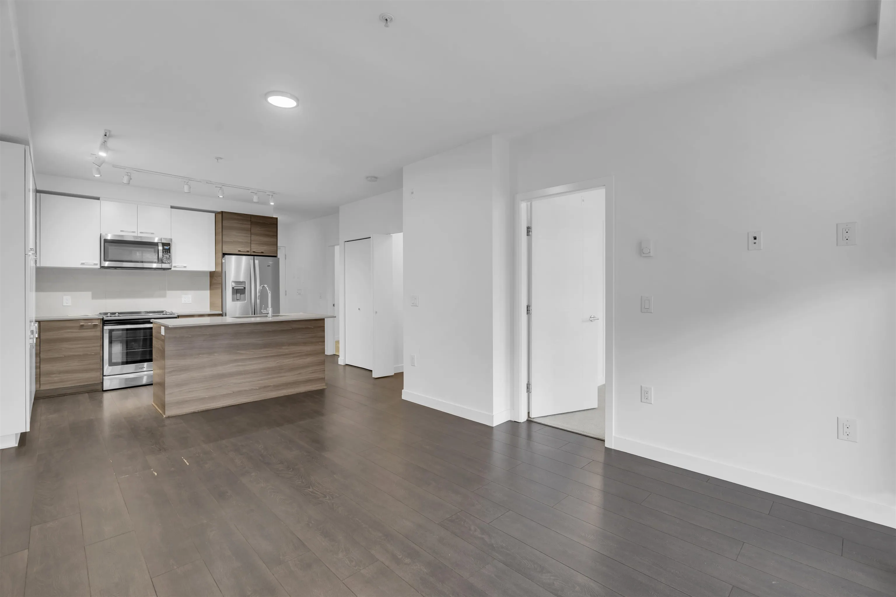 13963 105 Boulevard #304