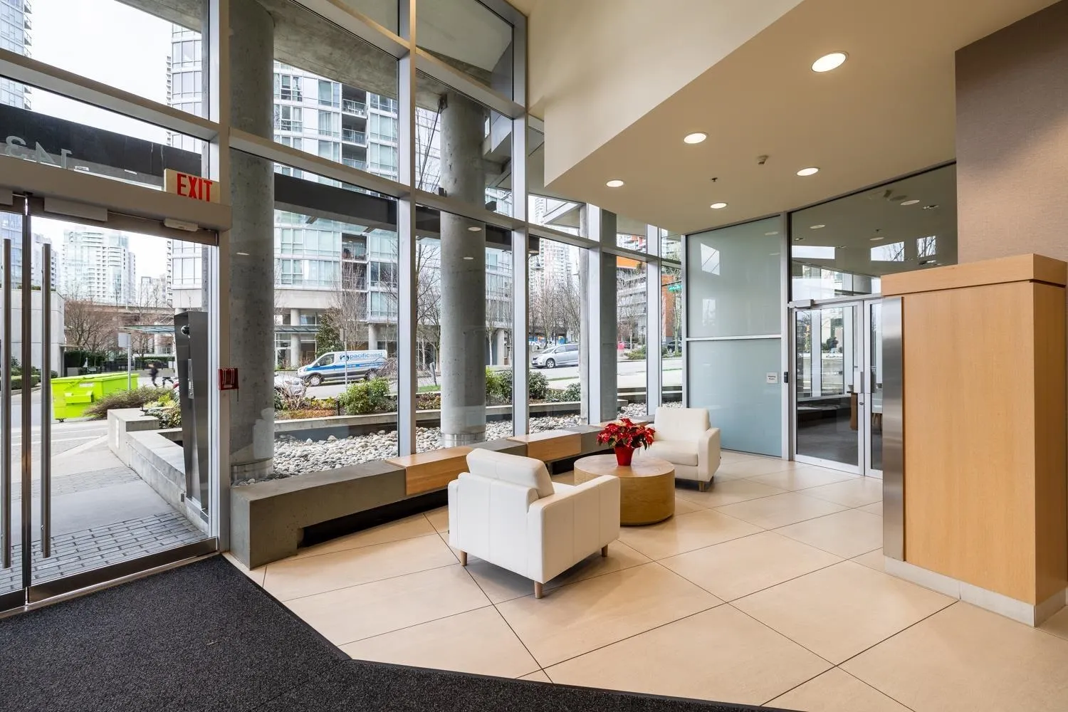 1495 Richards Street #3106