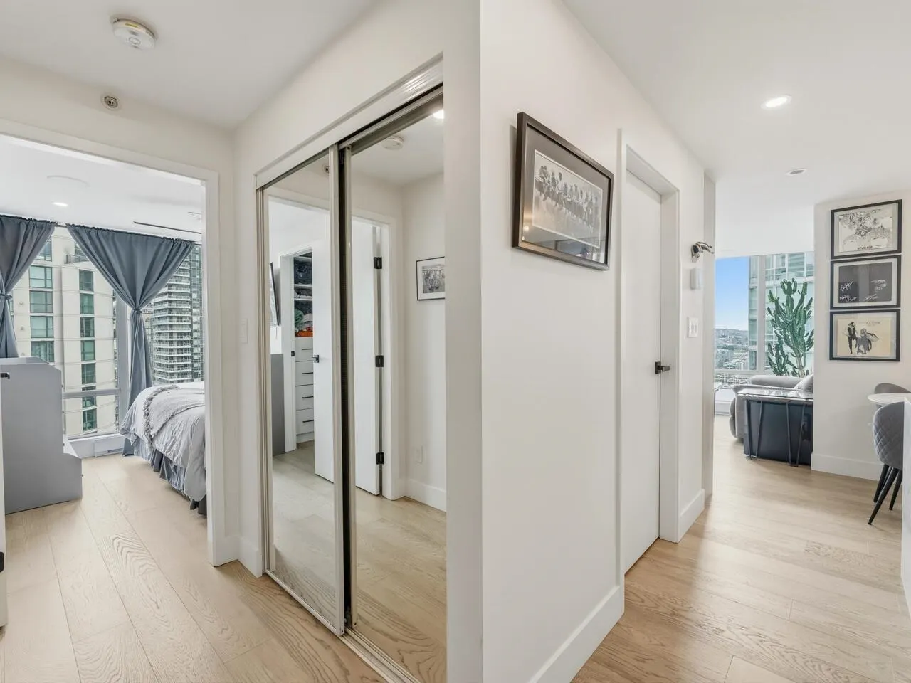1495 Richards Street #3106
