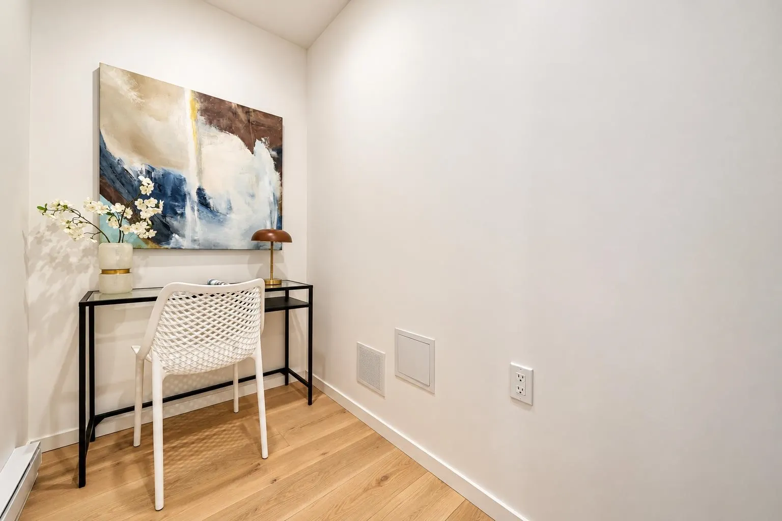 8486 Oak Street #209