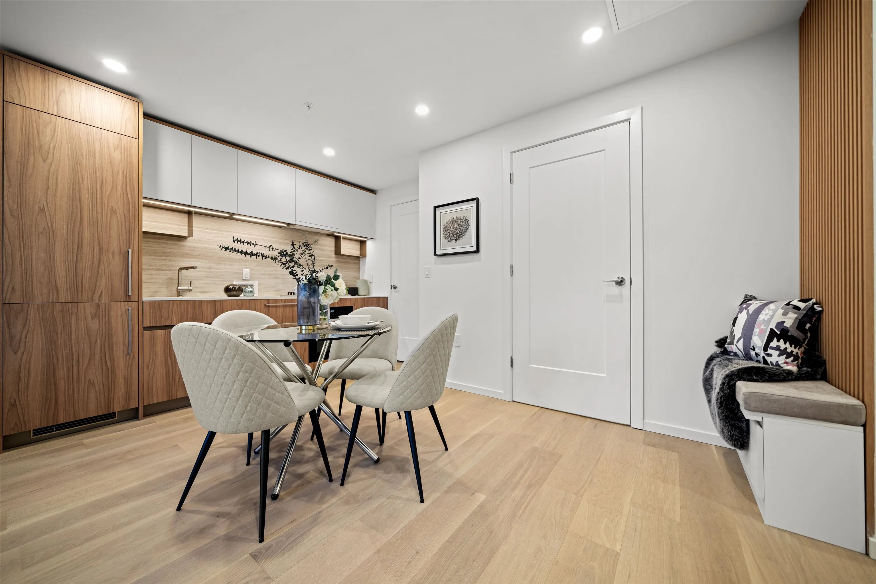 8486 Oak Street #209