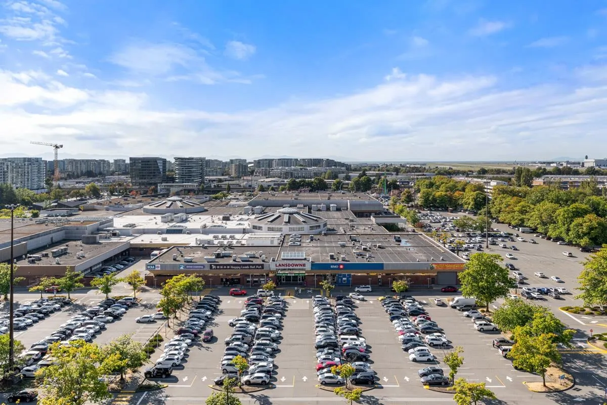 5088 Kwantlen Street #1905