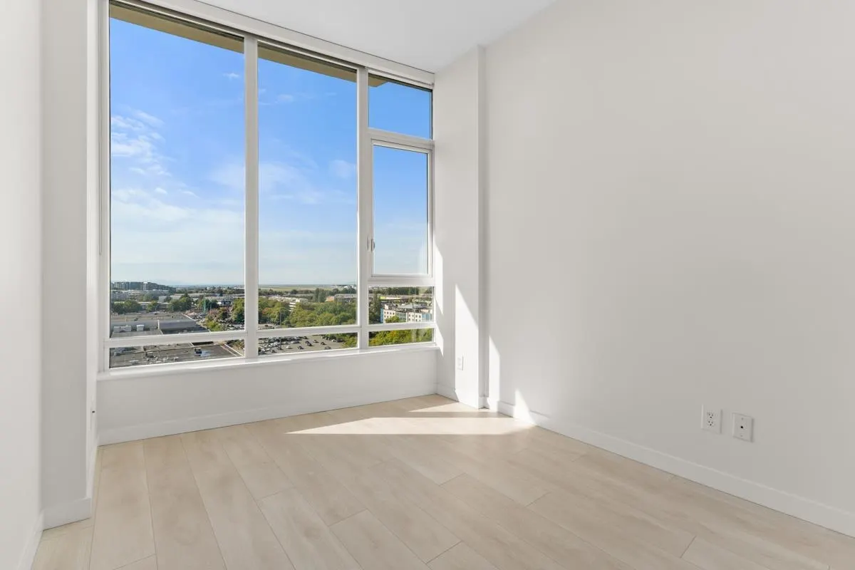 5088 Kwantlen Street #1905