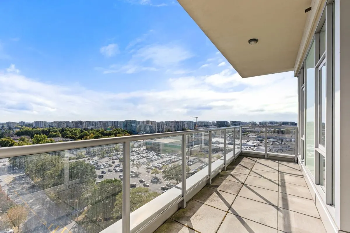 5088 Kwantlen Street #1905