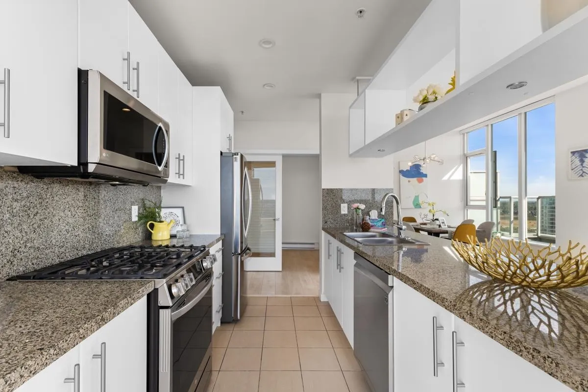 5088 Kwantlen Street #1905