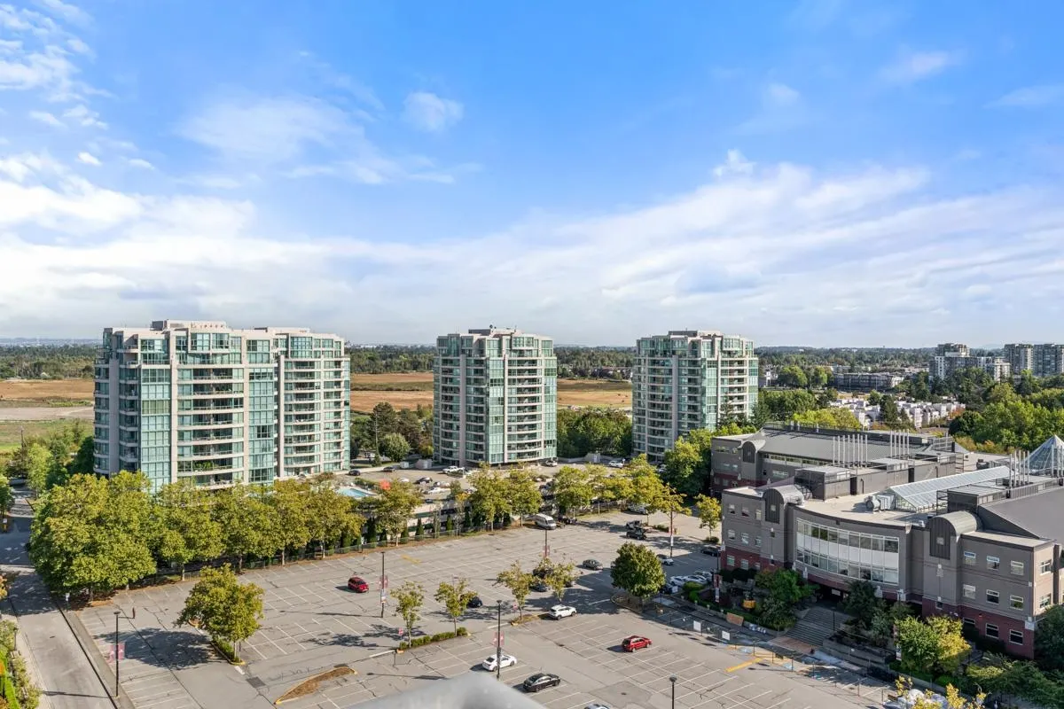 5088 Kwantlen Street #1905