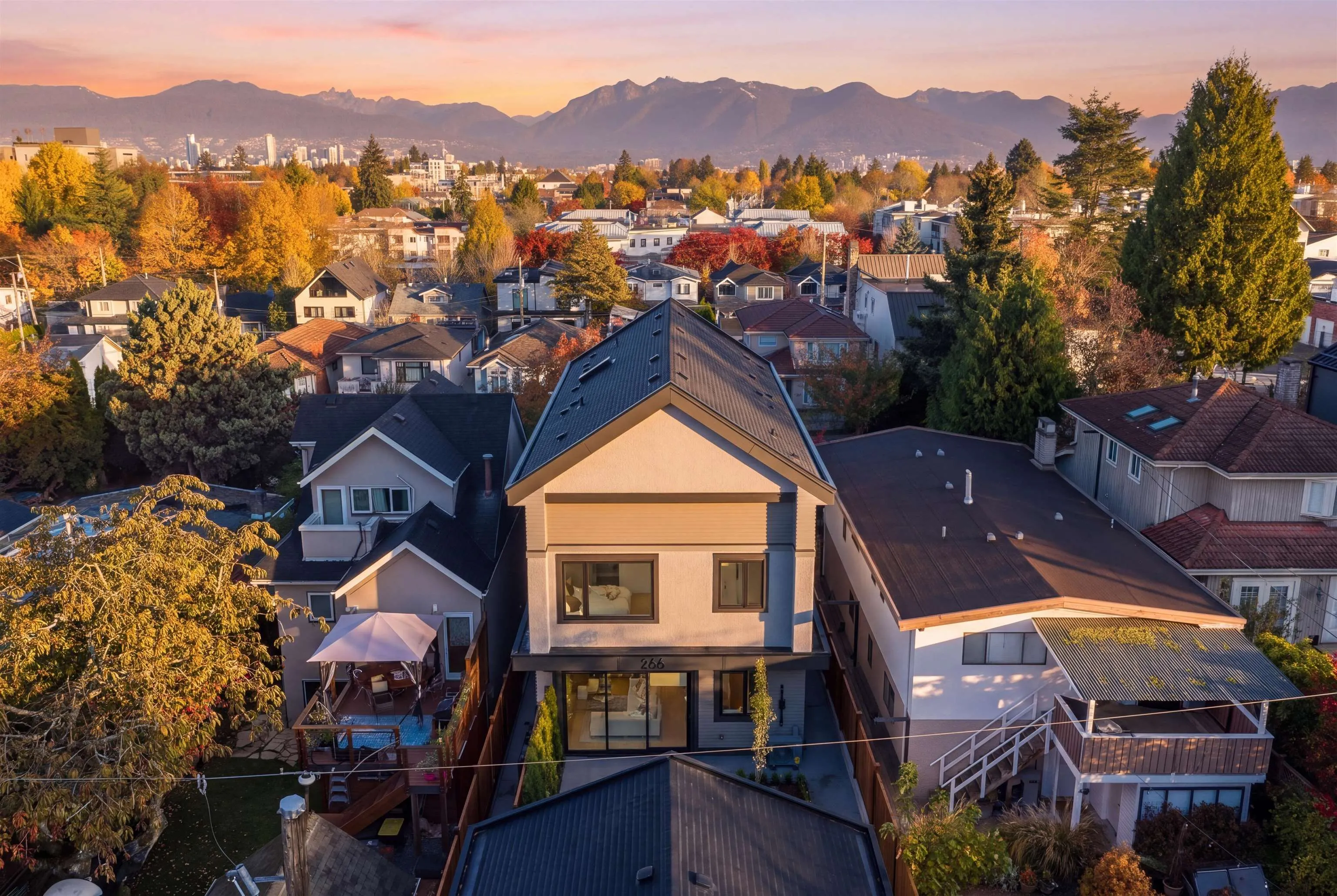266 E 38 Avenue #2