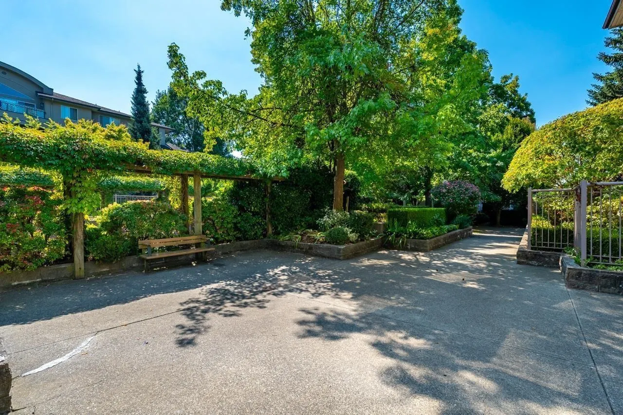 7505 138 Street #310