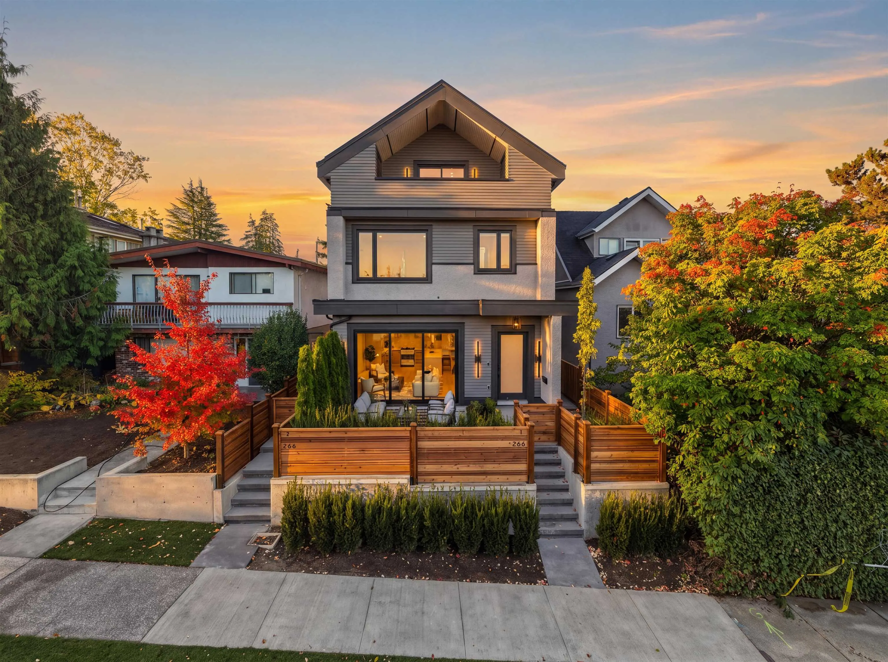 266 E 38 Avenue #1