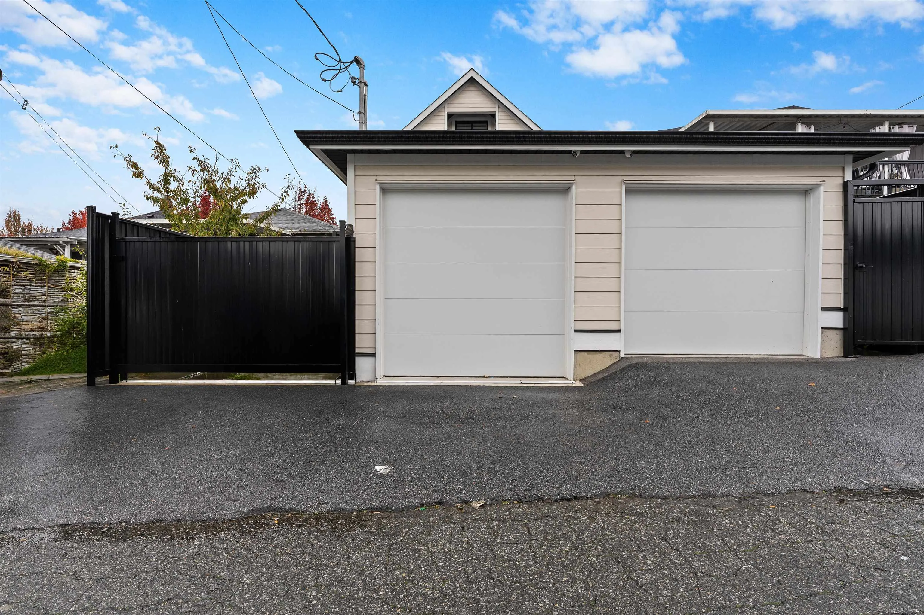 3344 Adanac Street #1