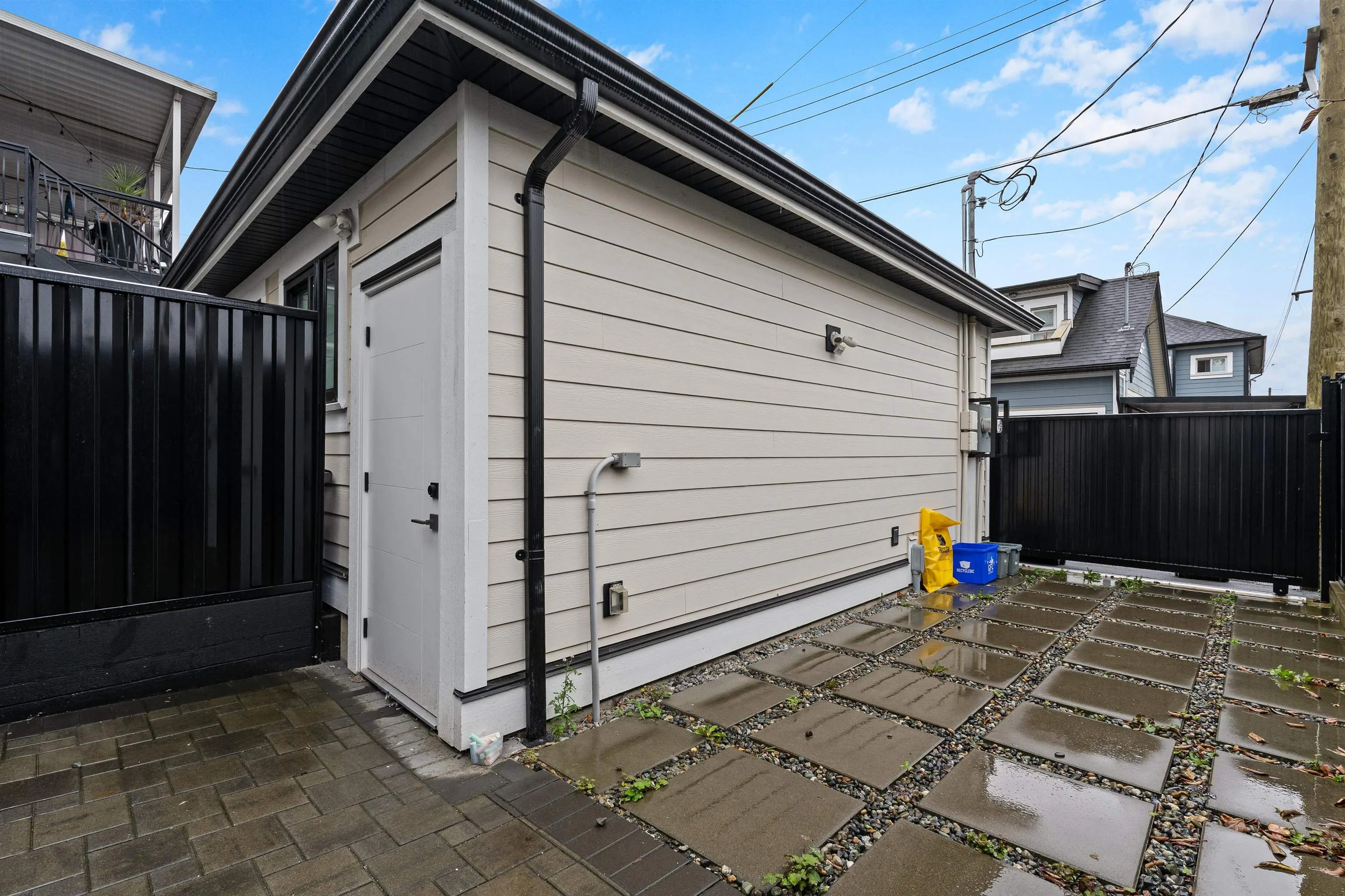 3344 Adanac Street #1