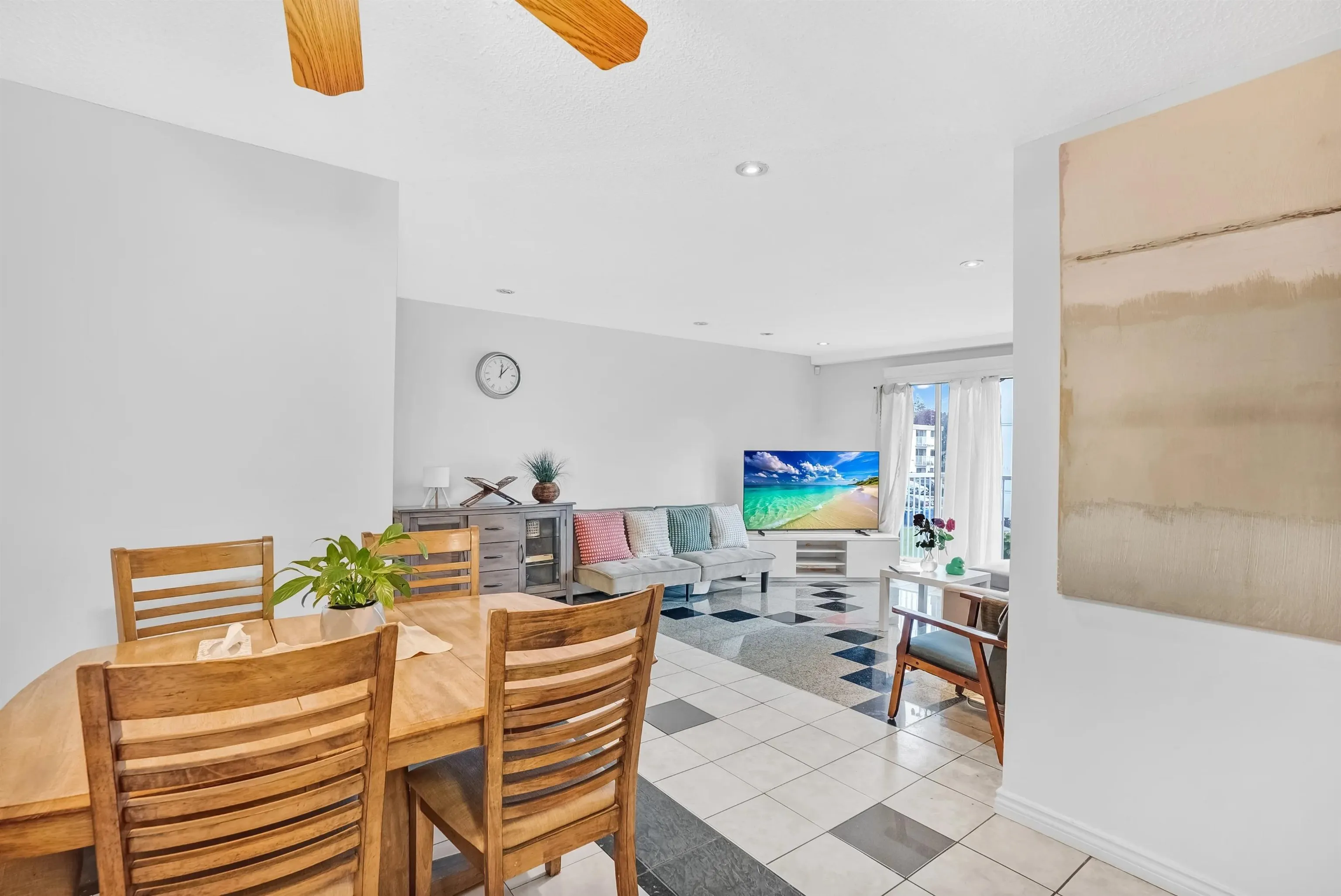 7220 Lindsay Road #205