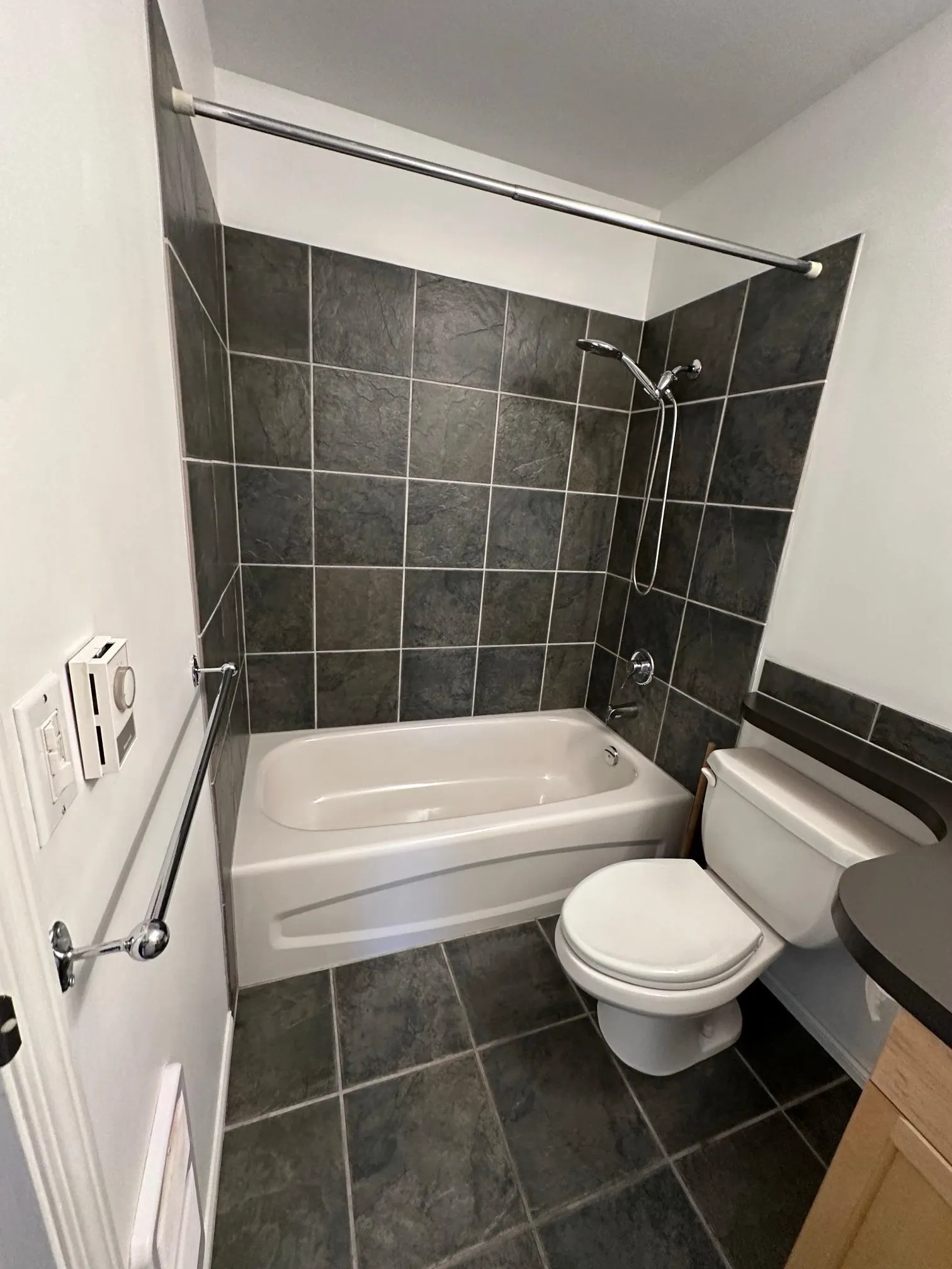 1345 W 4th Avenue #306