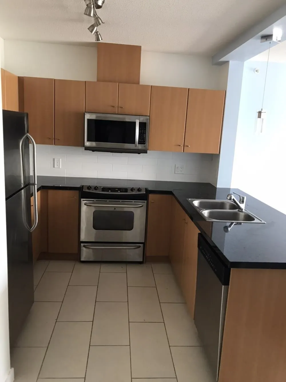 511 Rochester Avenue #301