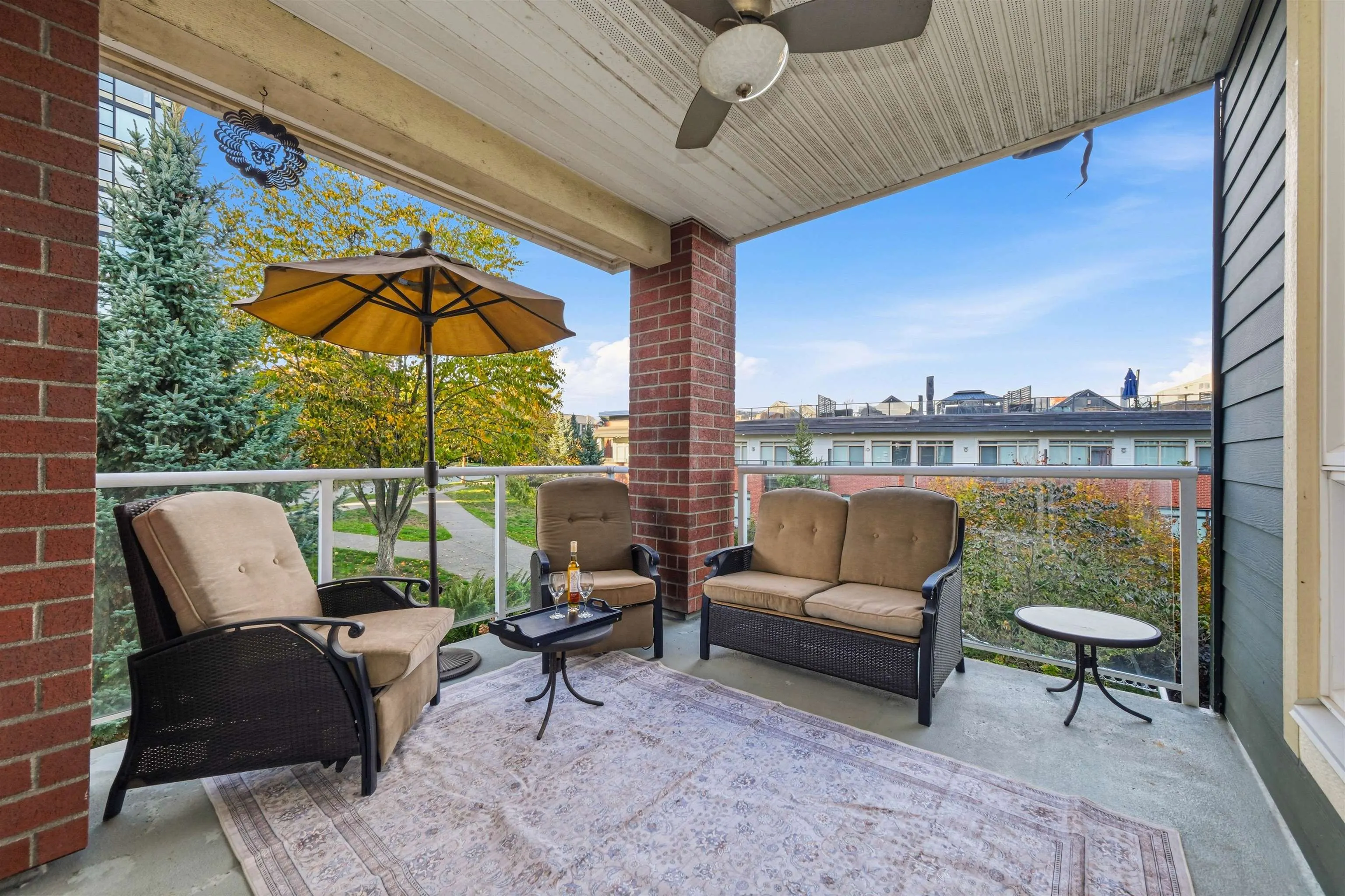 14 E Royal Avenue #305