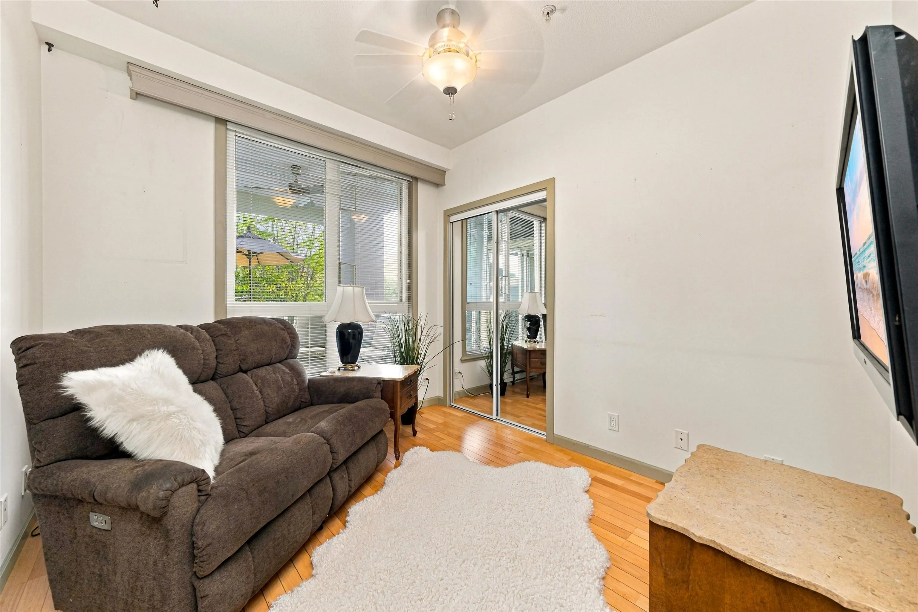 14 E Royal Avenue #305