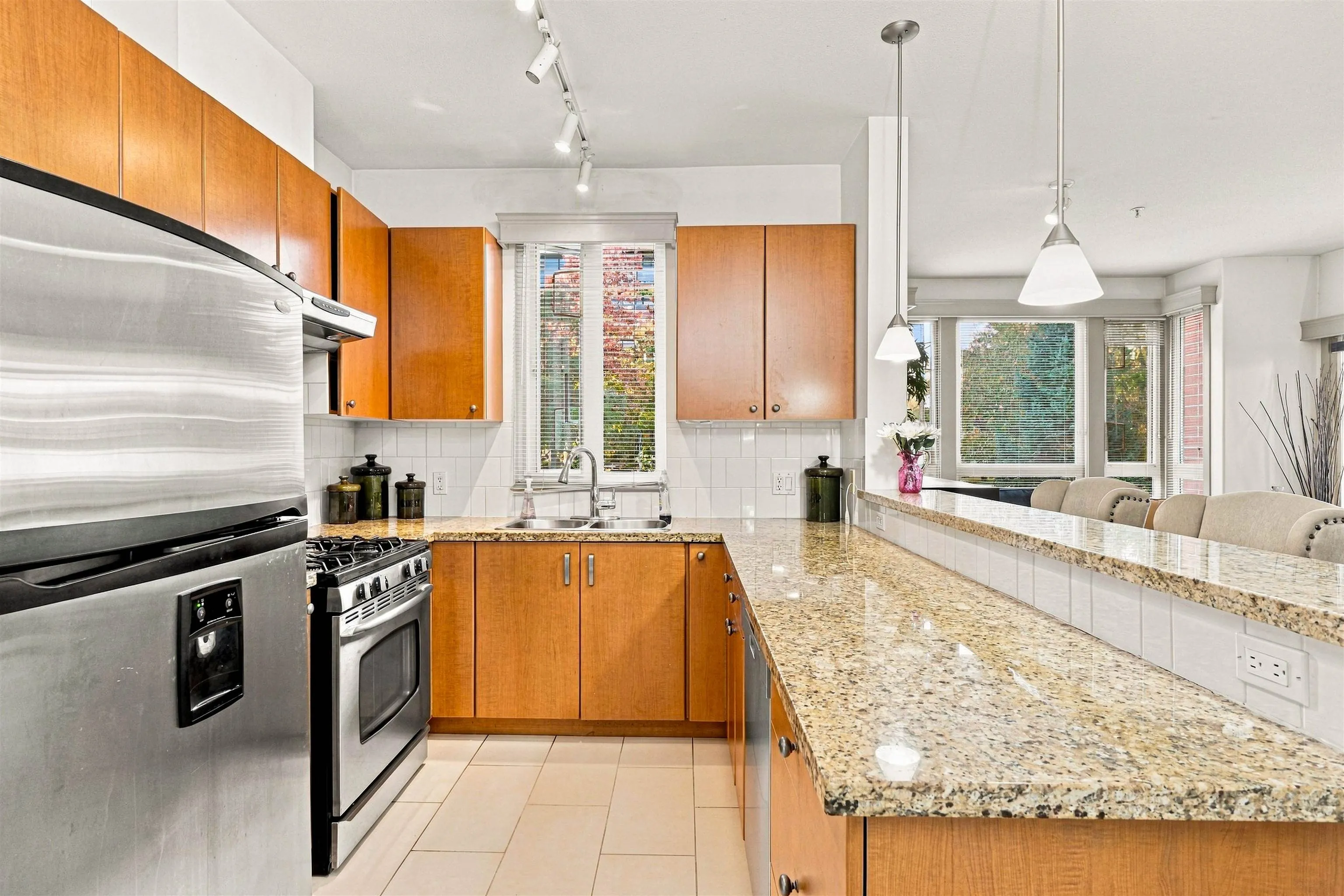 14 E Royal Avenue #305
