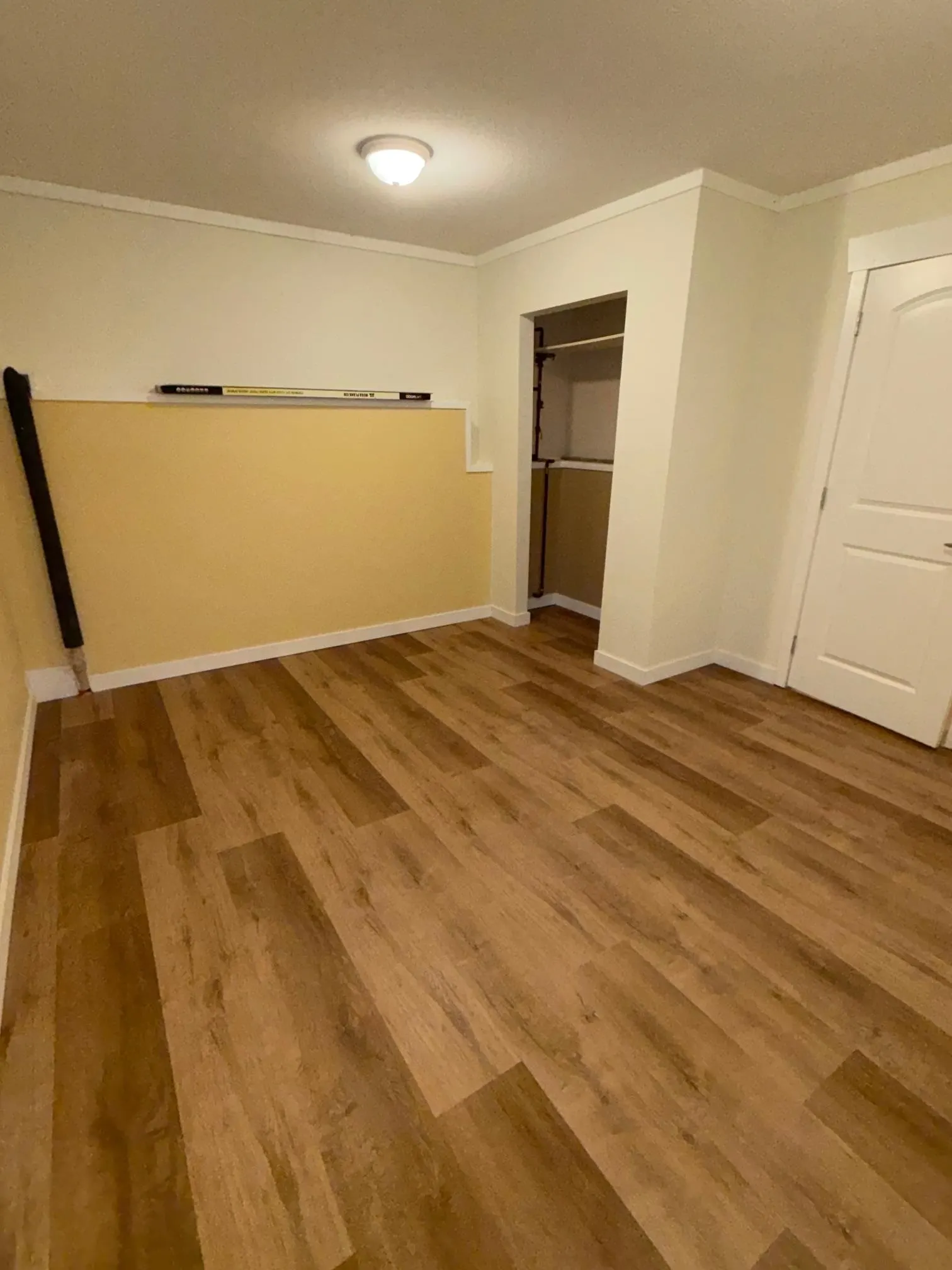 817 Aurora Way