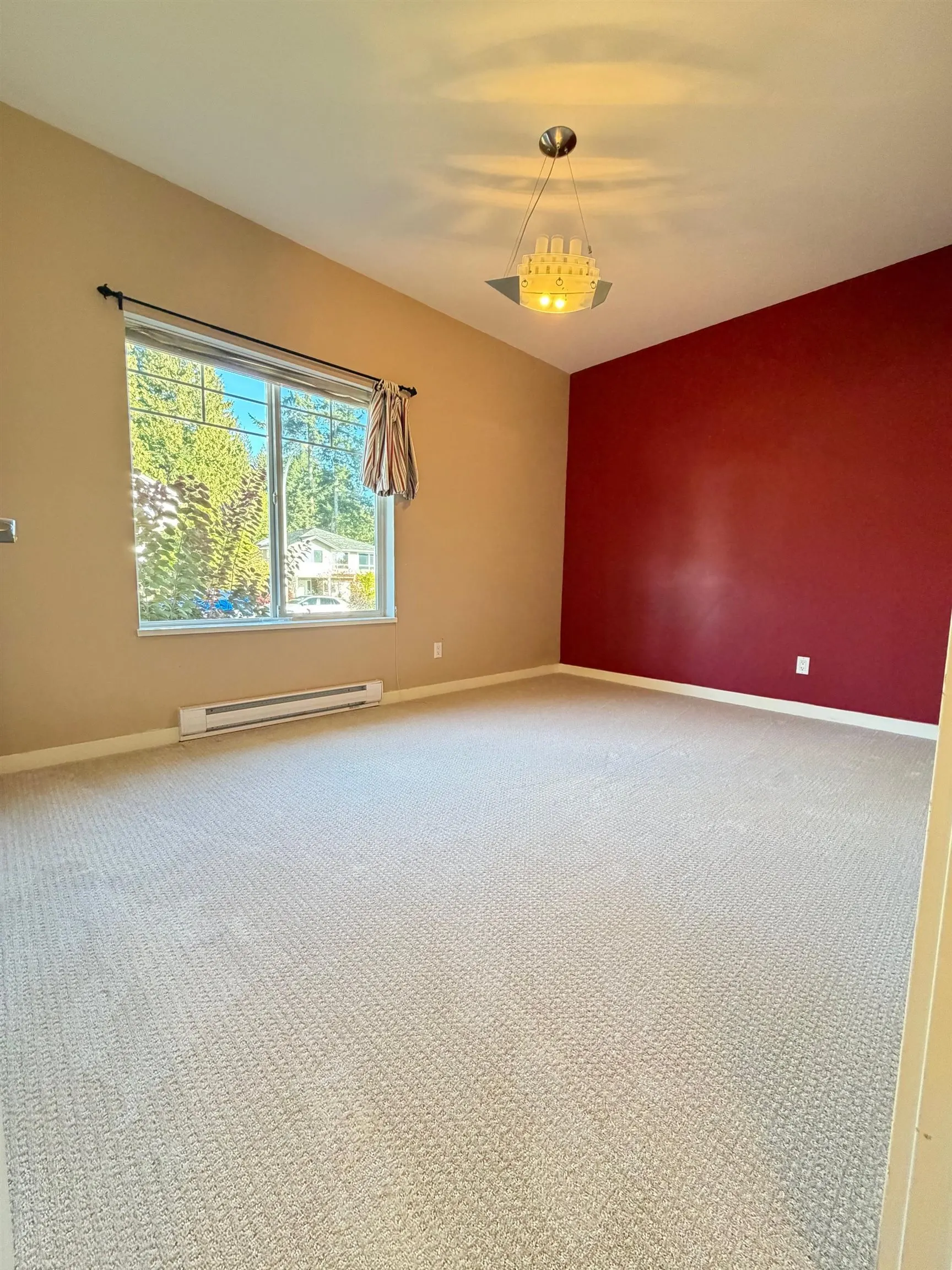 817 Aurora Way