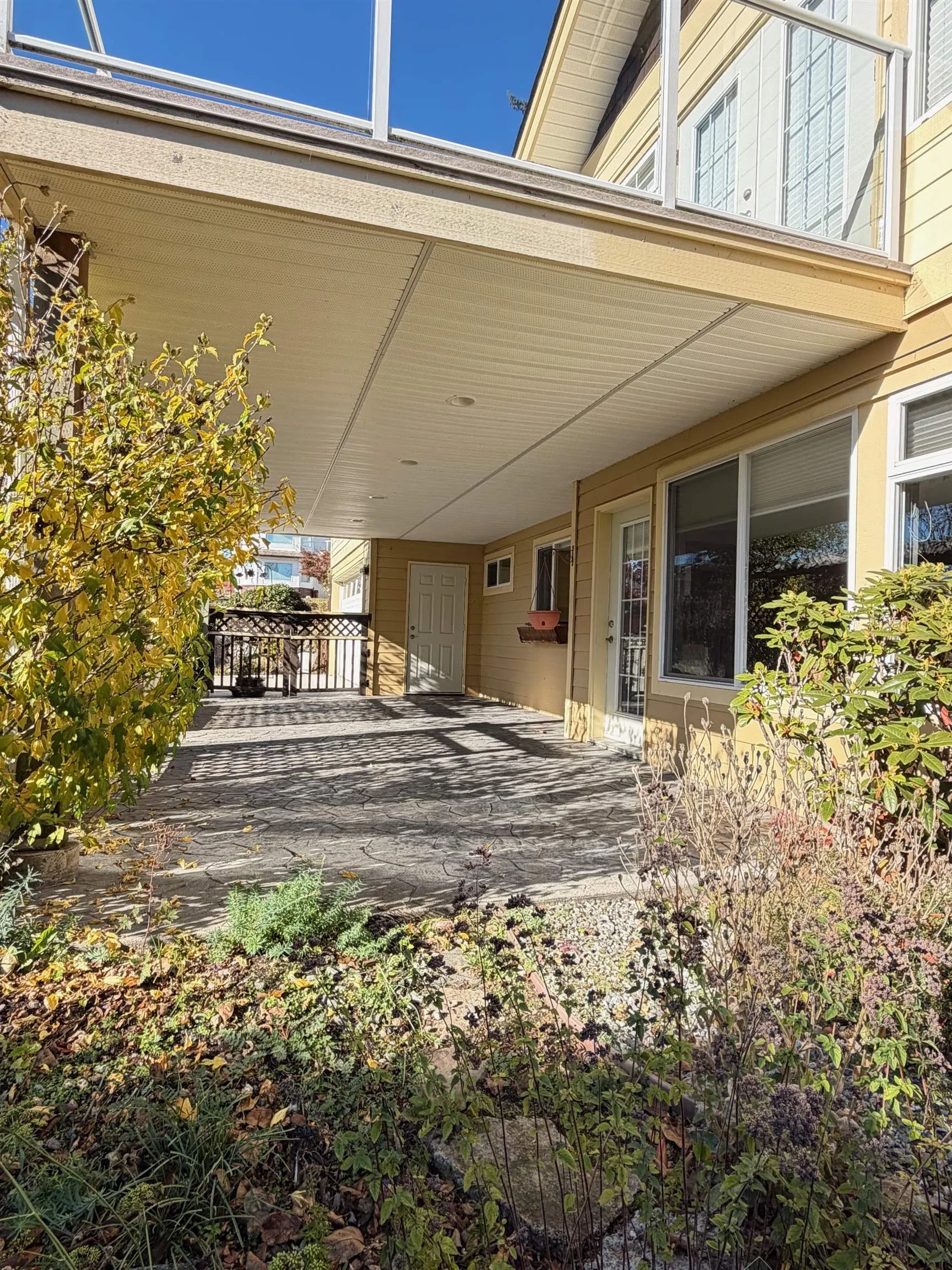 817 Aurora Way