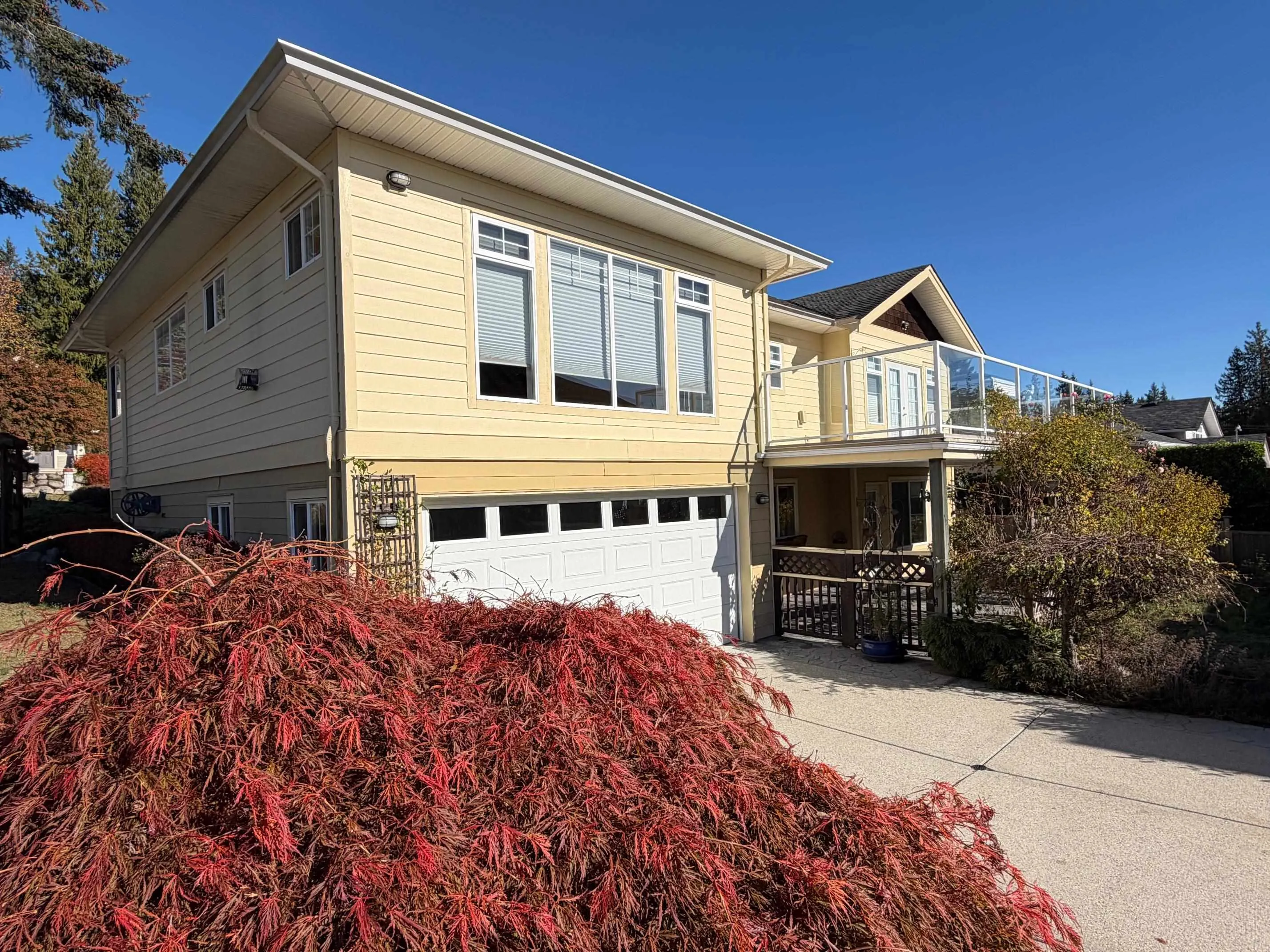 817 Aurora Way