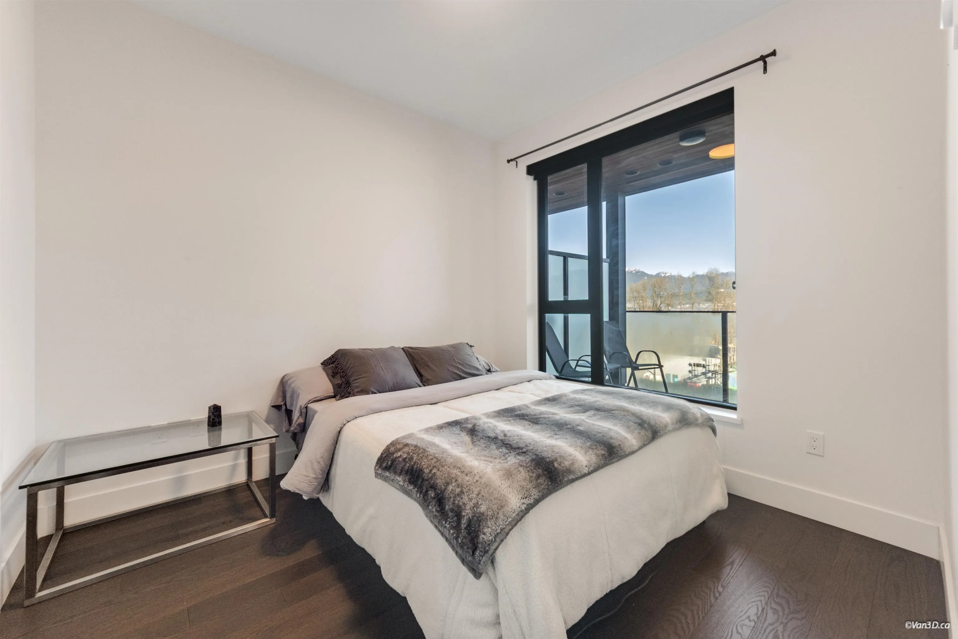 83 Moody Street #406