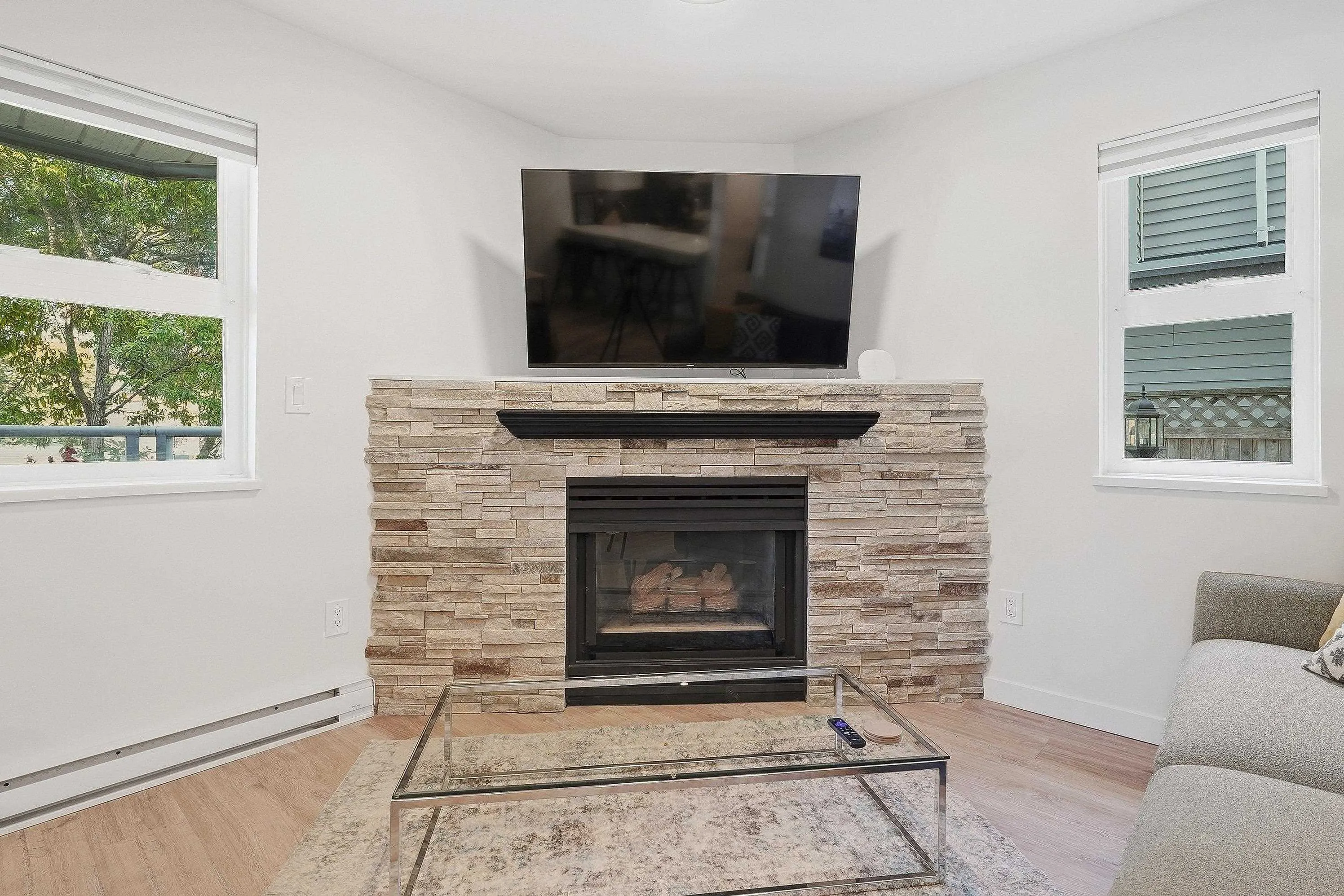 1048 East 7th Avenue #2