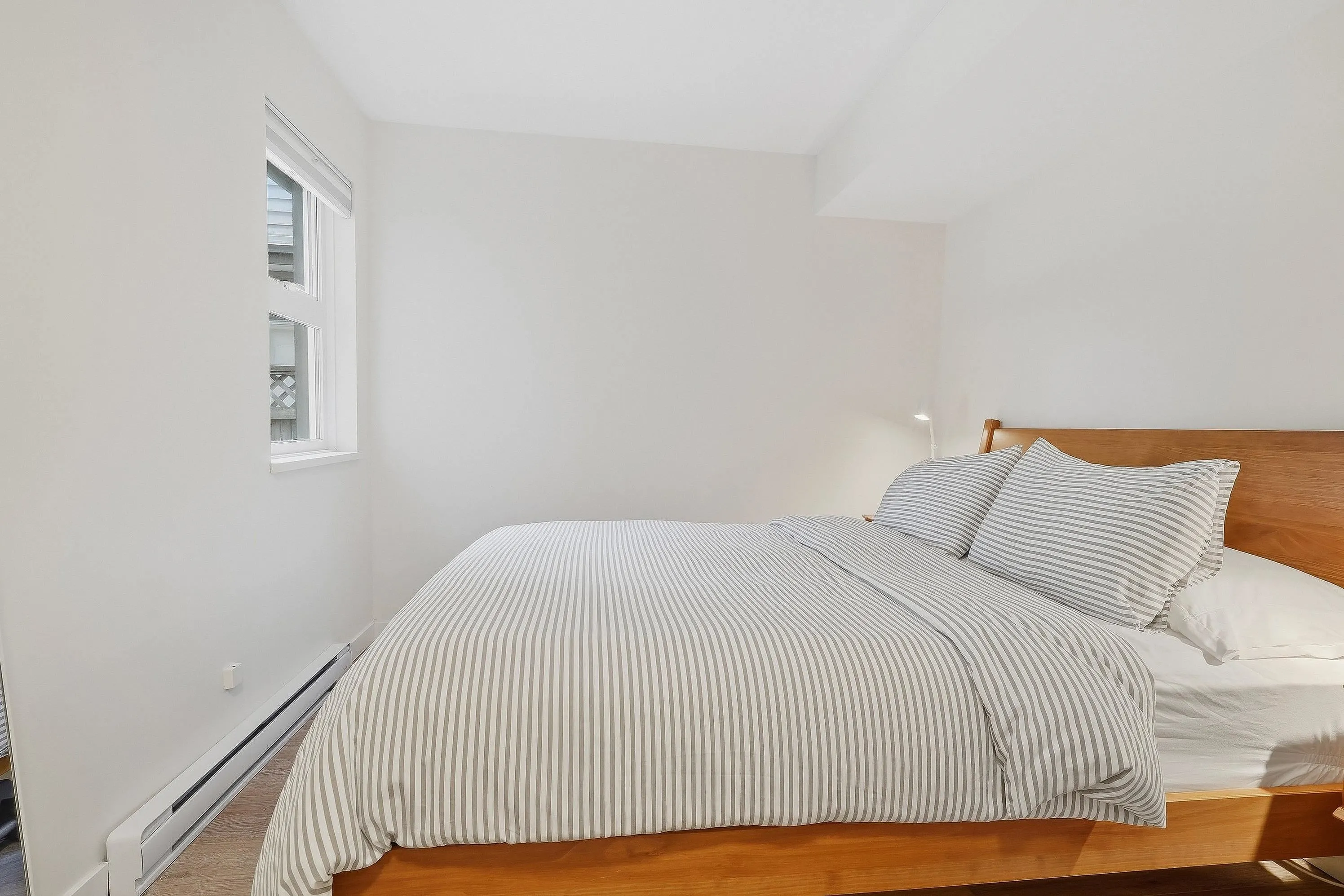 1048 East 7th Avenue #2