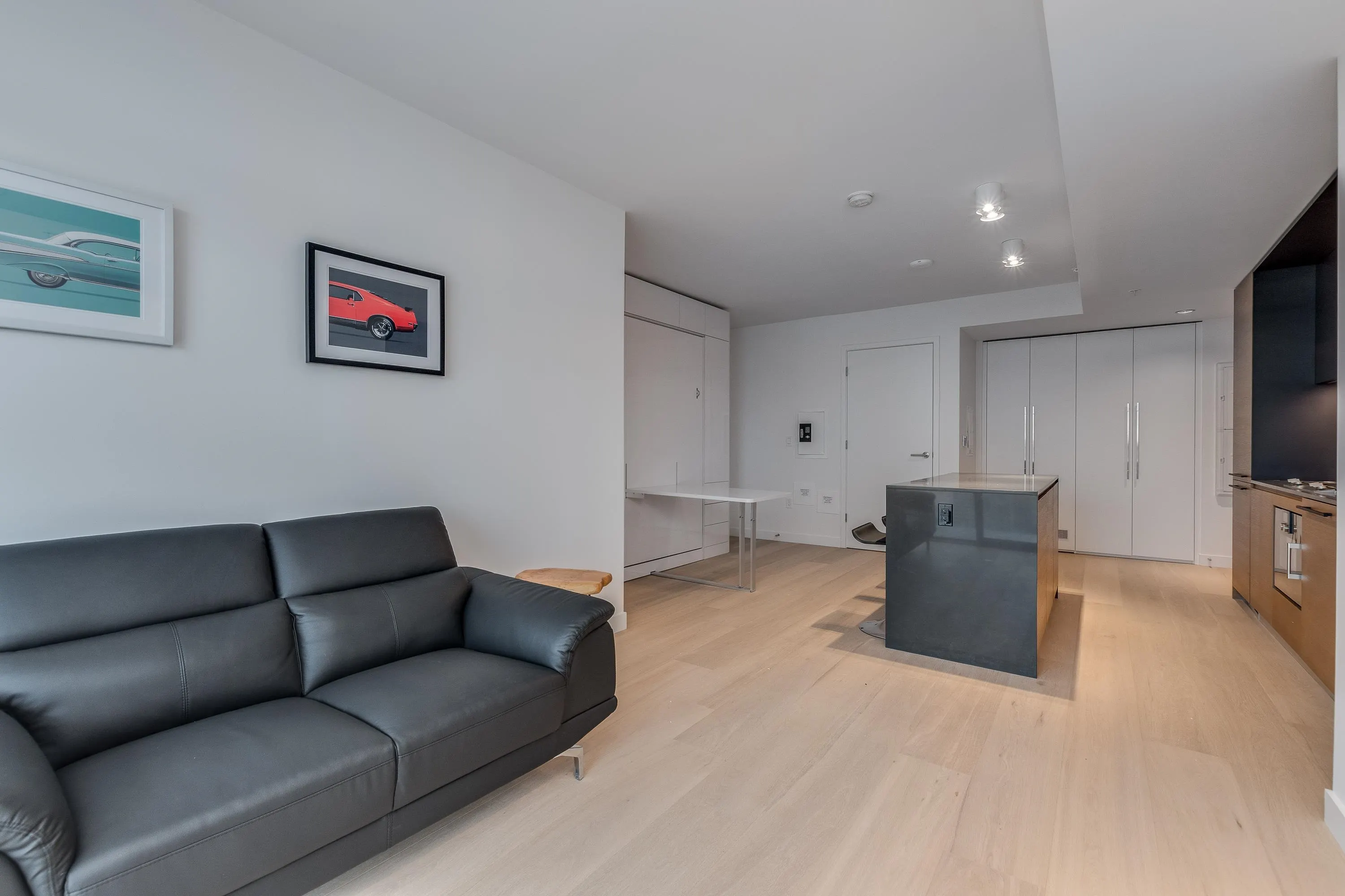 1289 Hornby Street #1209