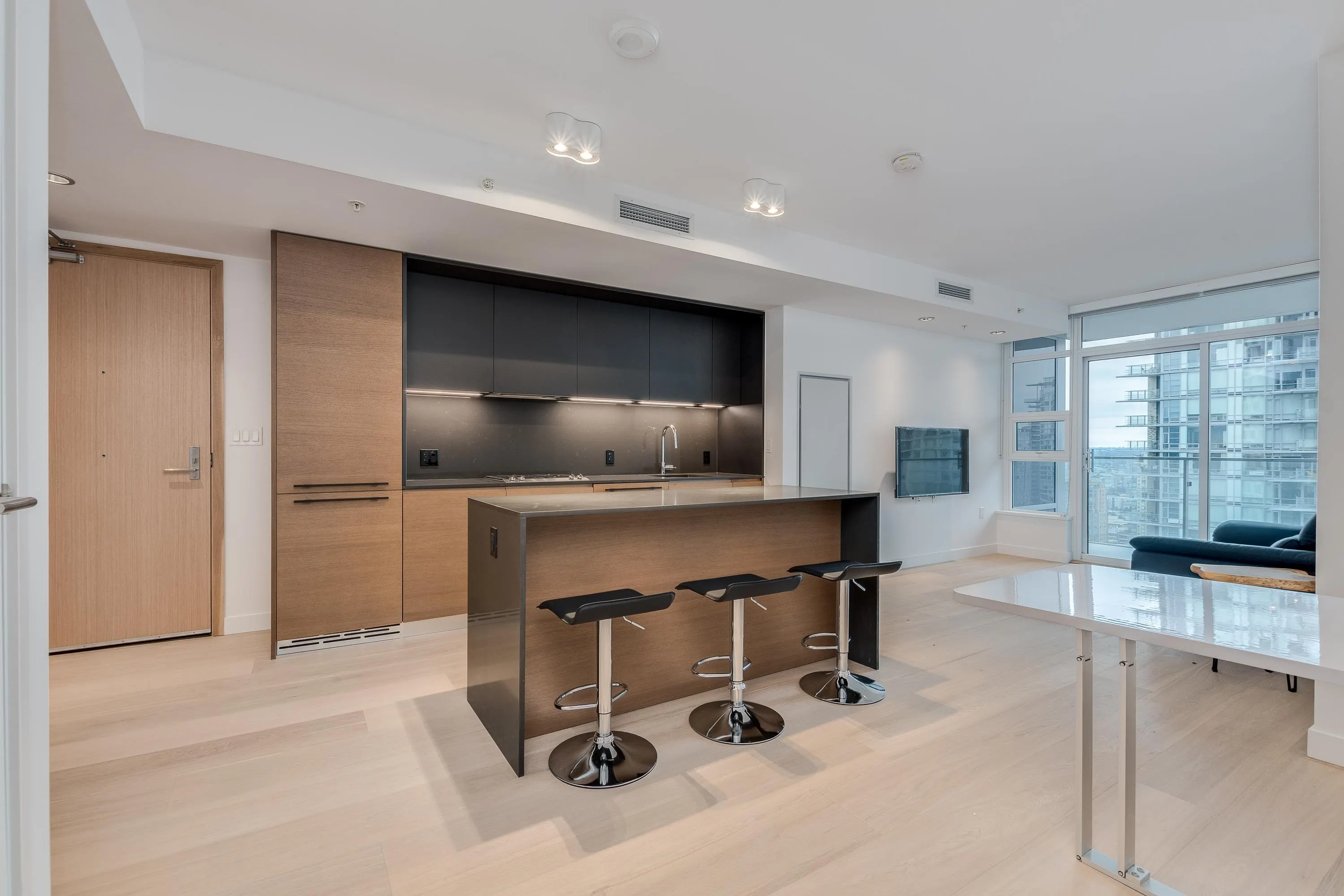 1289 Hornby Street #1209