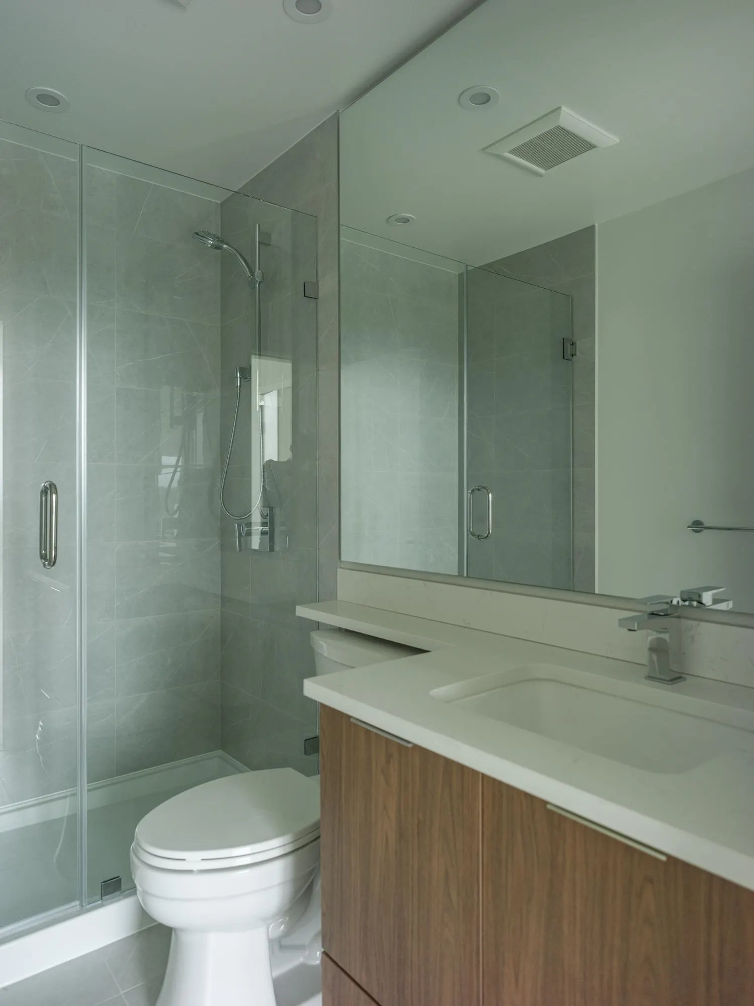 699 Whiting Way #2101