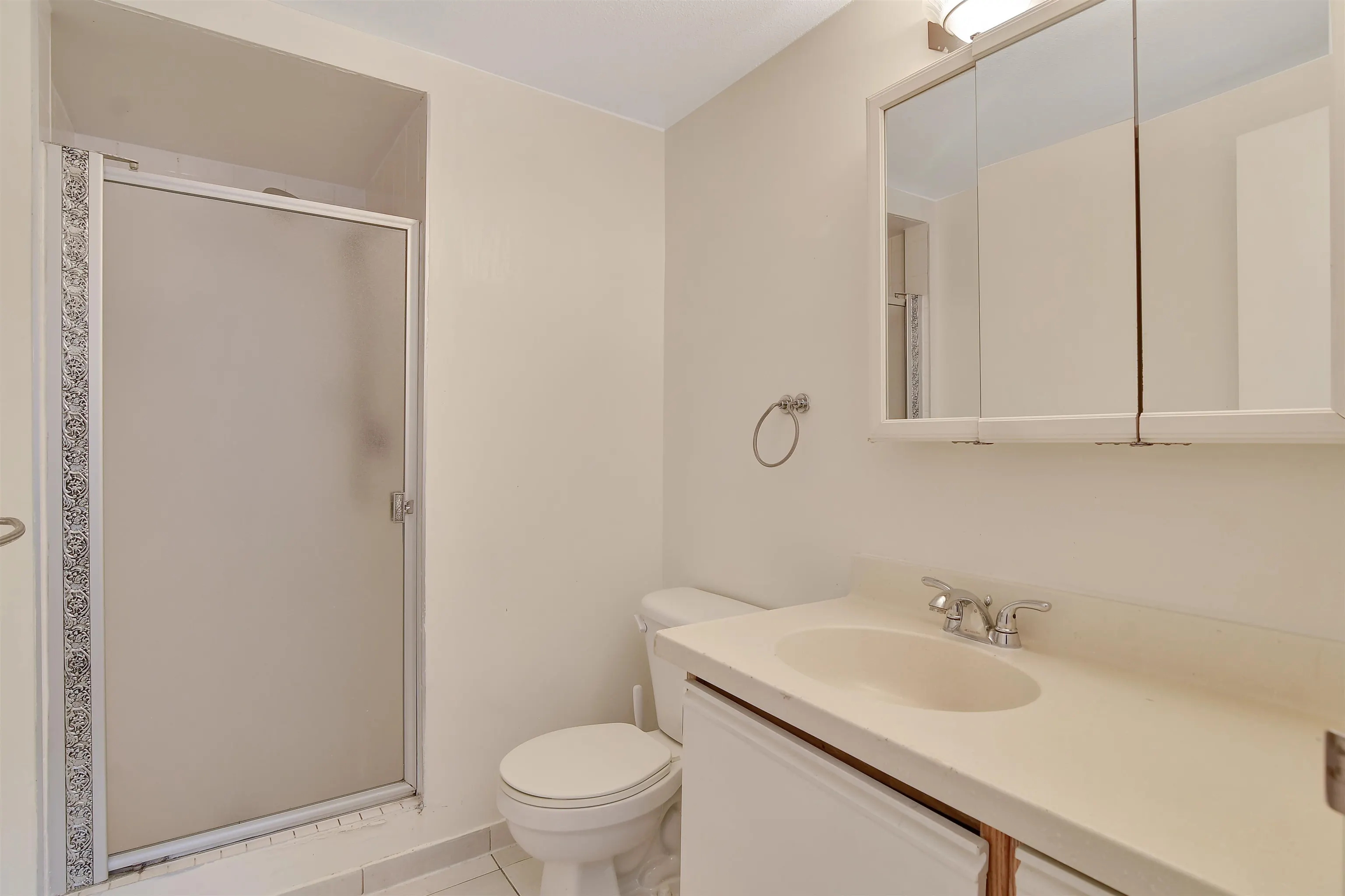 1405 Haro Street #202
