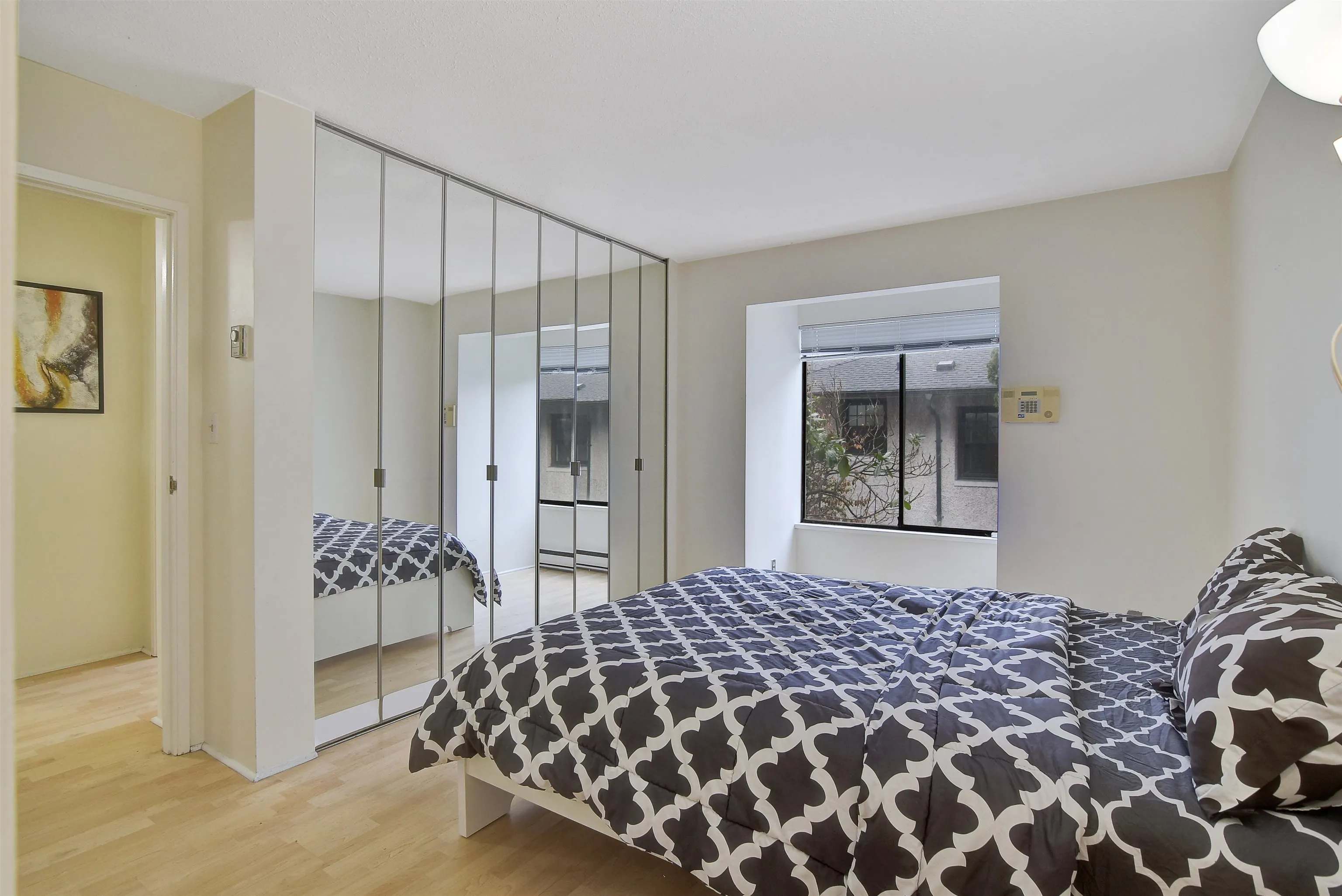 1405 Haro Street #202