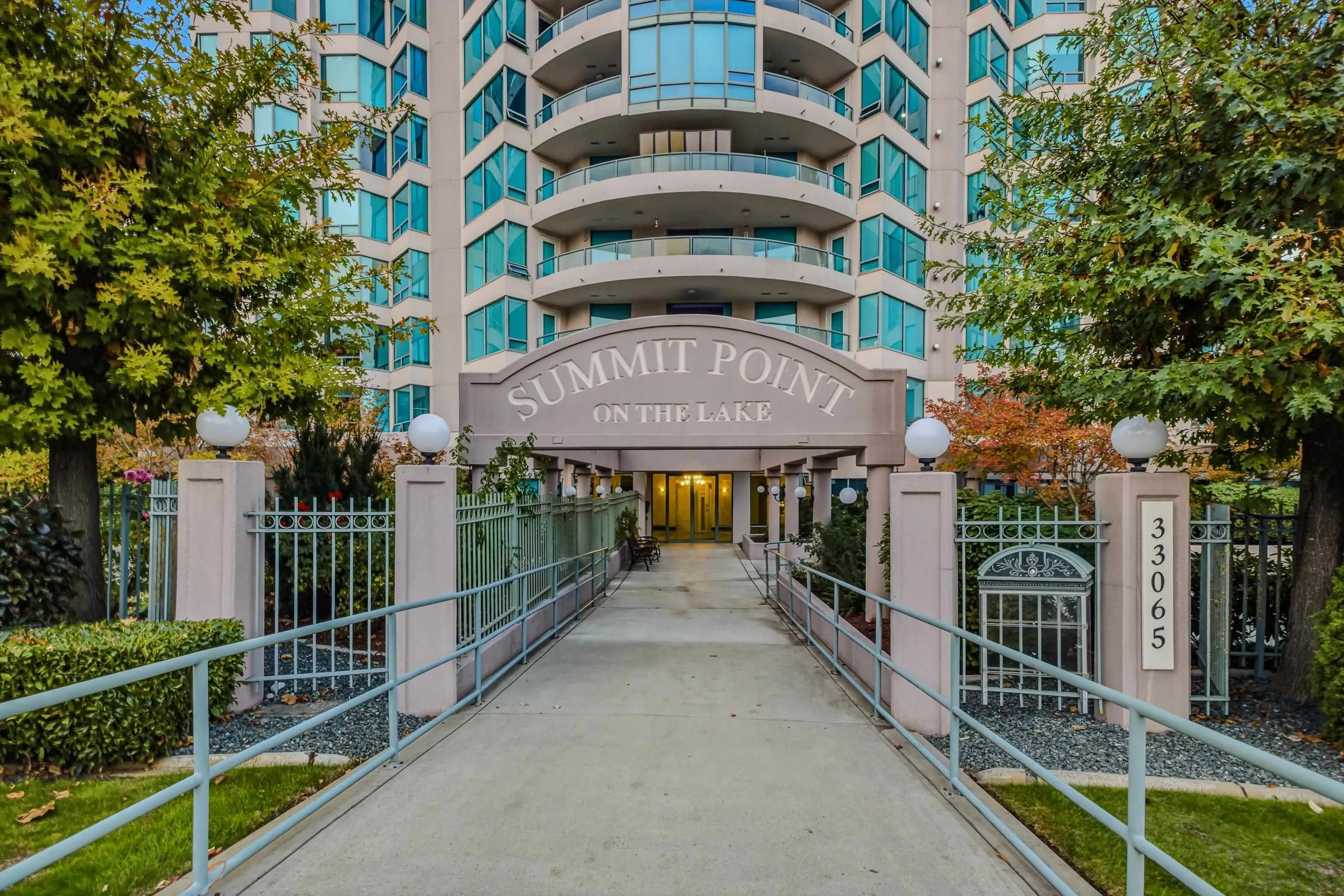 33065 Mill Lake Road #804