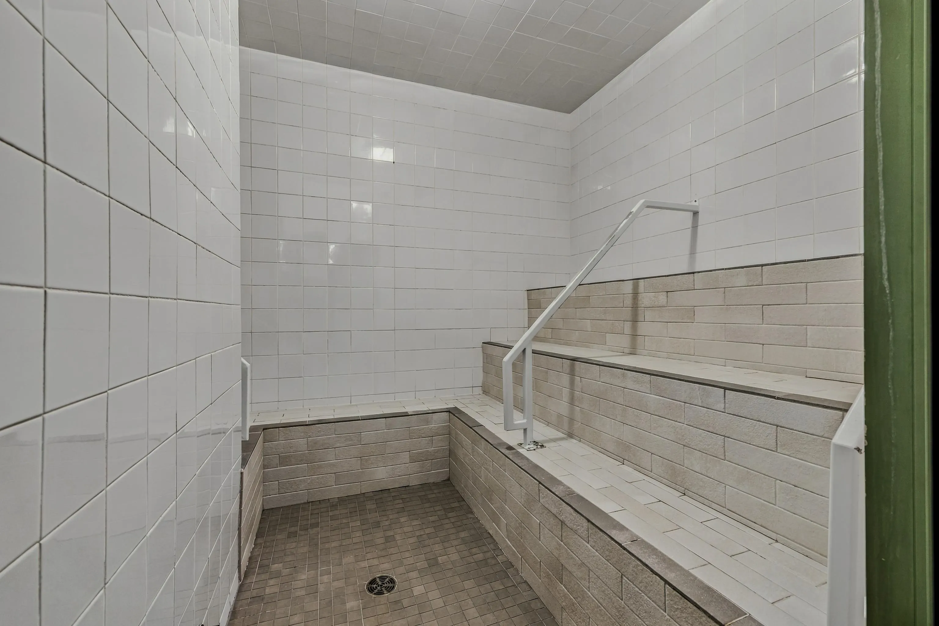 33065 Mill Lake Road #804