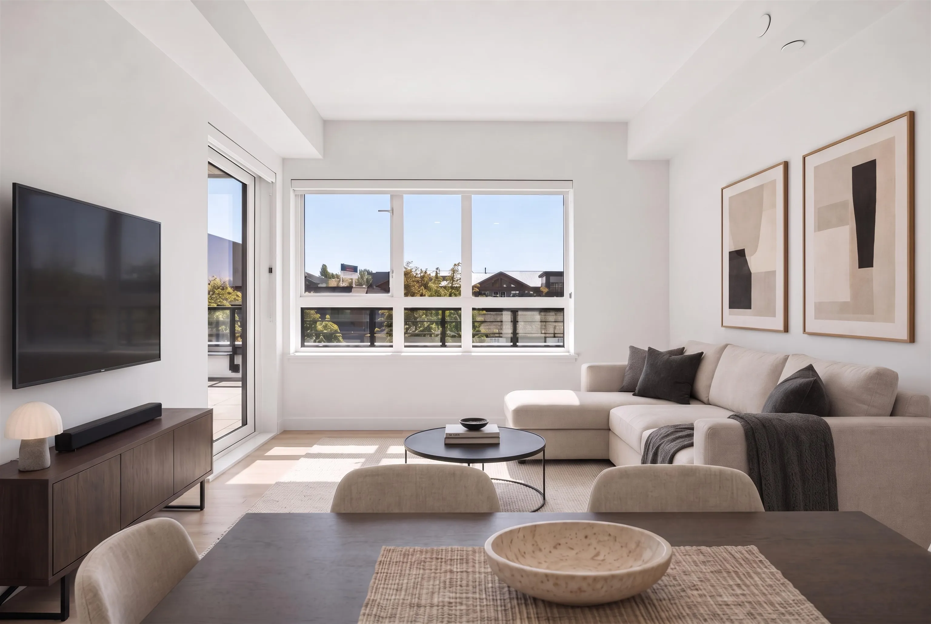 1616 Lloyd Avenue #205