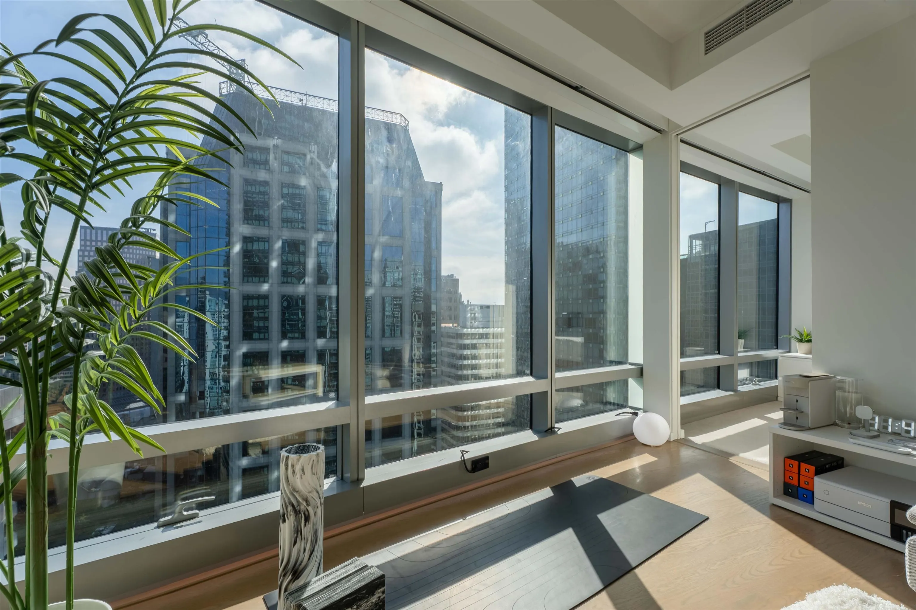 1151 Georgia W Street #27xx