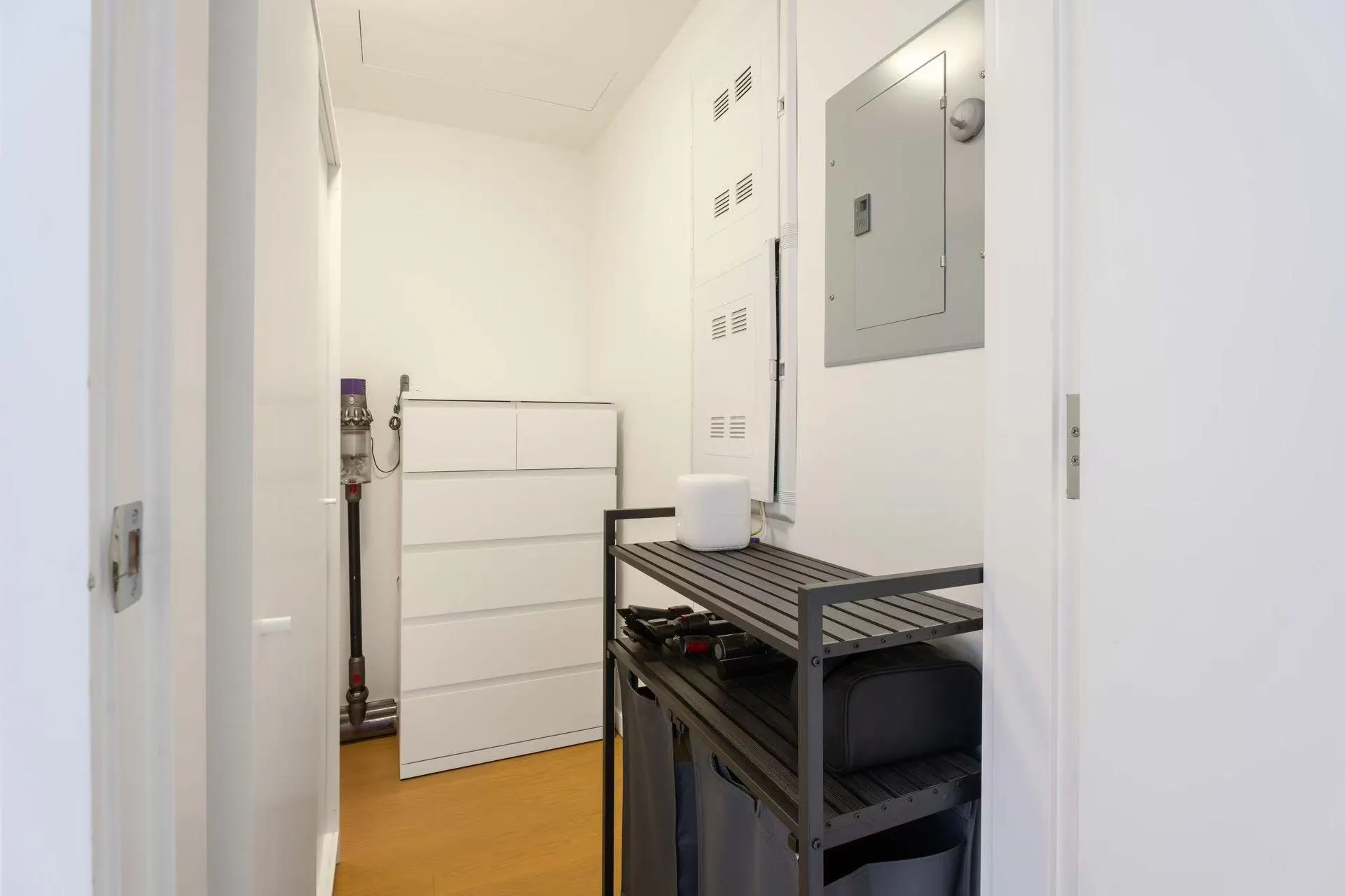 1151 Georgia W Street #27xx
