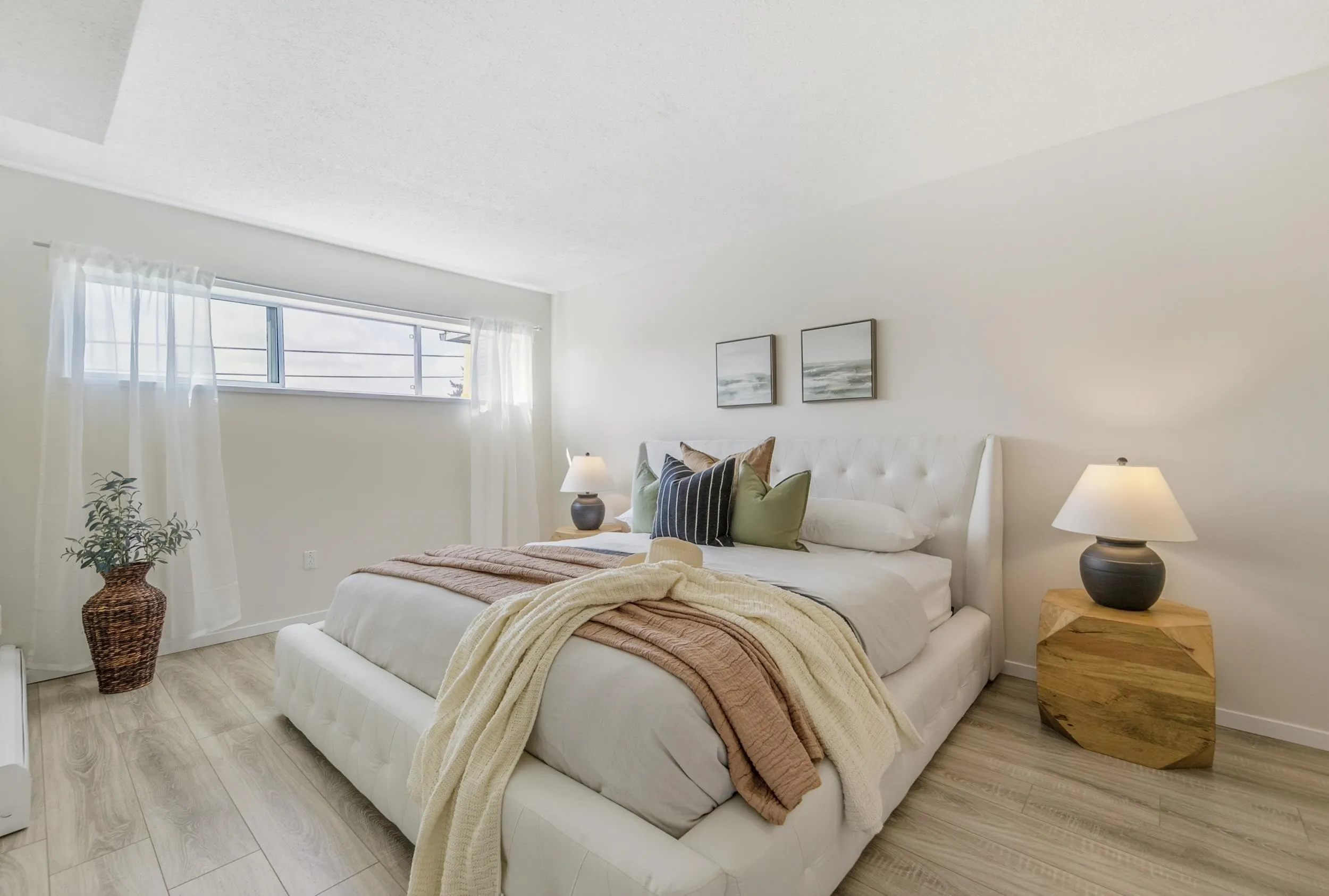 230 Mowat Street #108