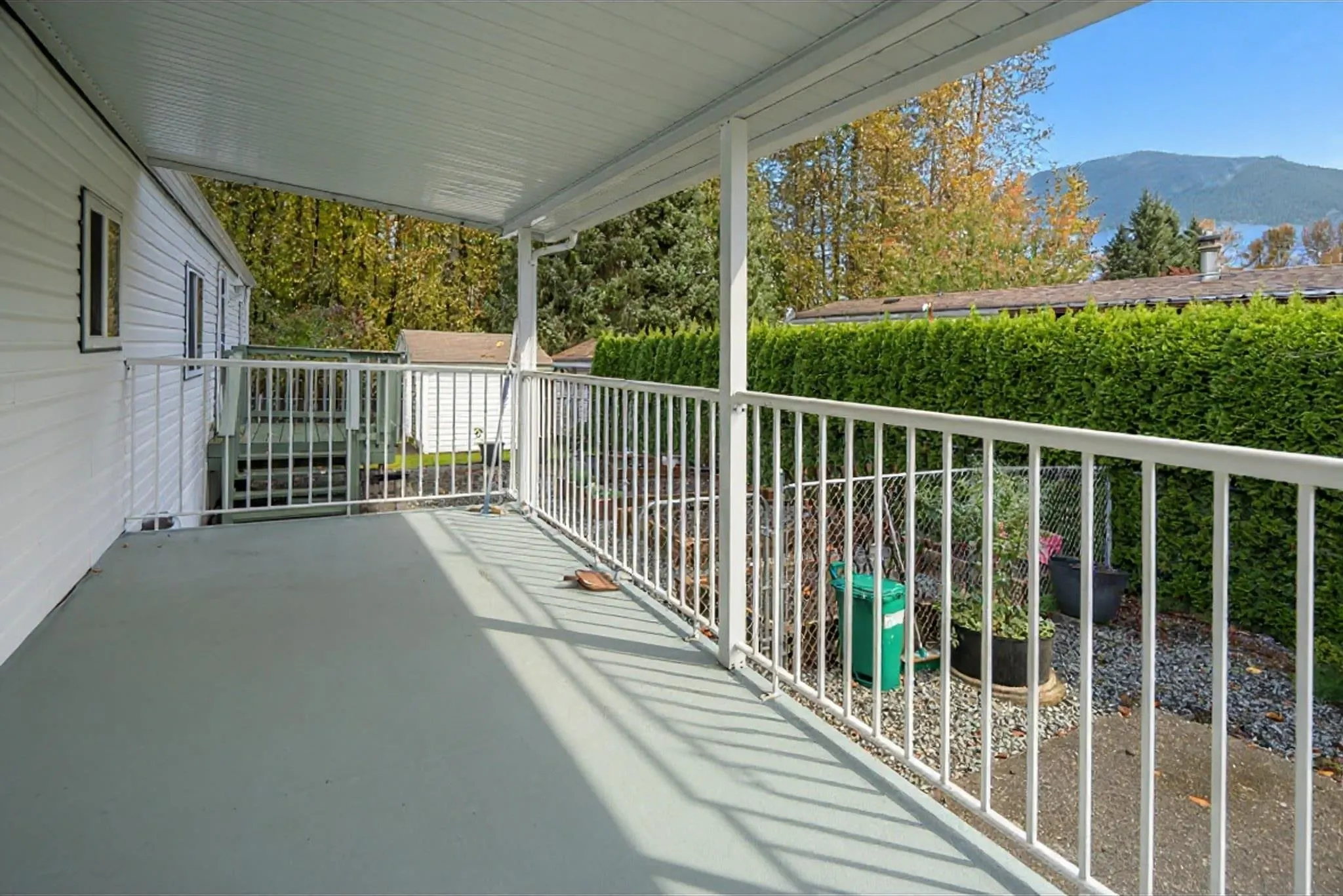 41168 Lougheed Highway #16