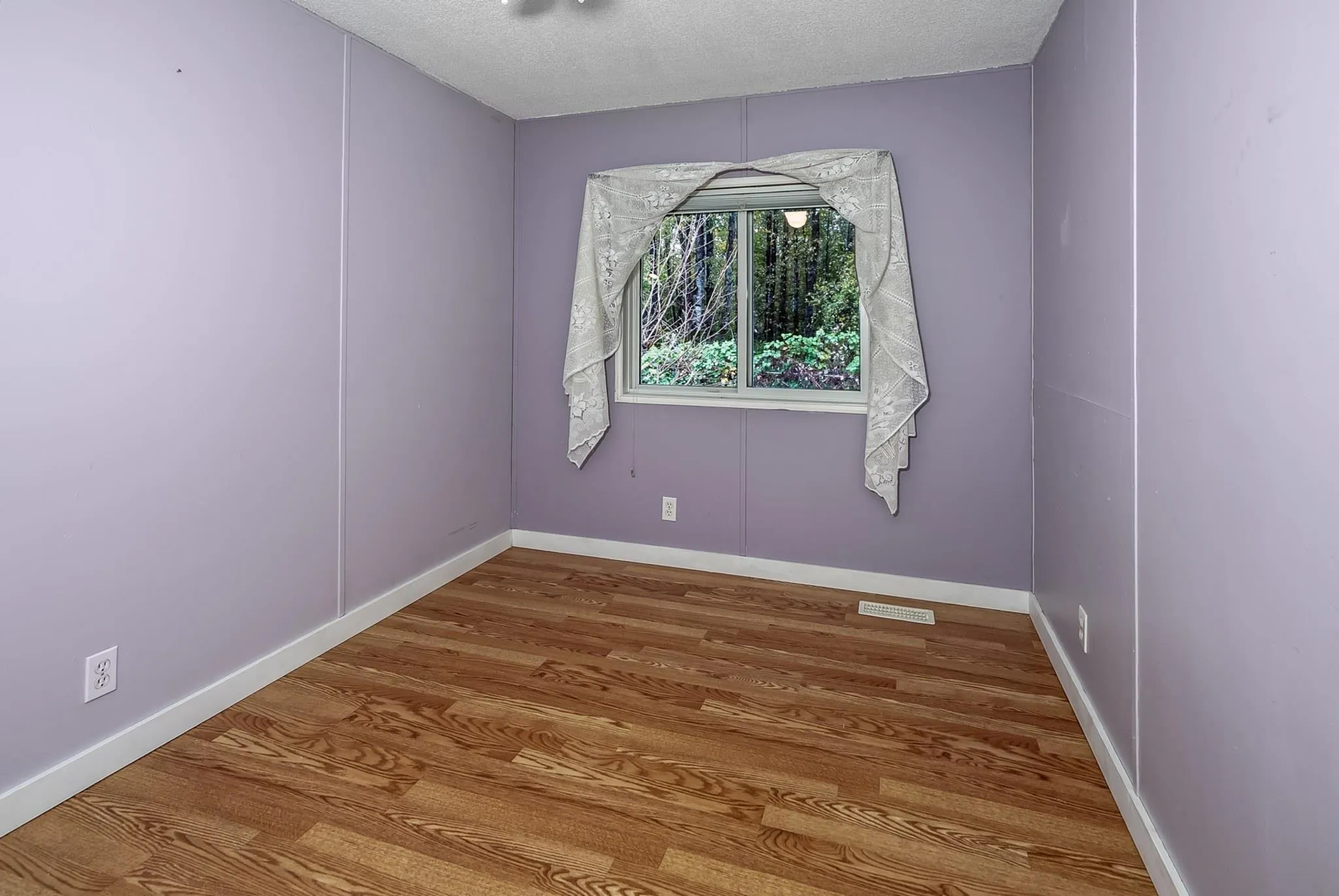 41168 Lougheed Highway #16