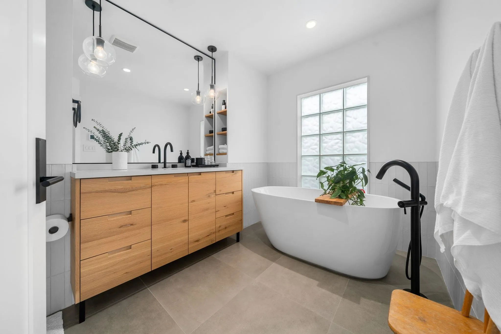 224 W 16th Street #1