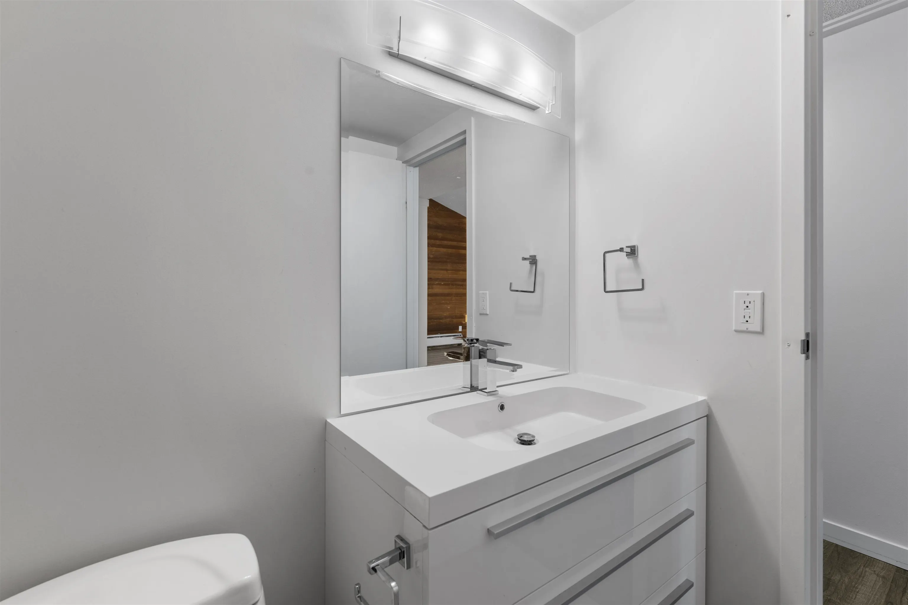 720 Eighth Avenue #301