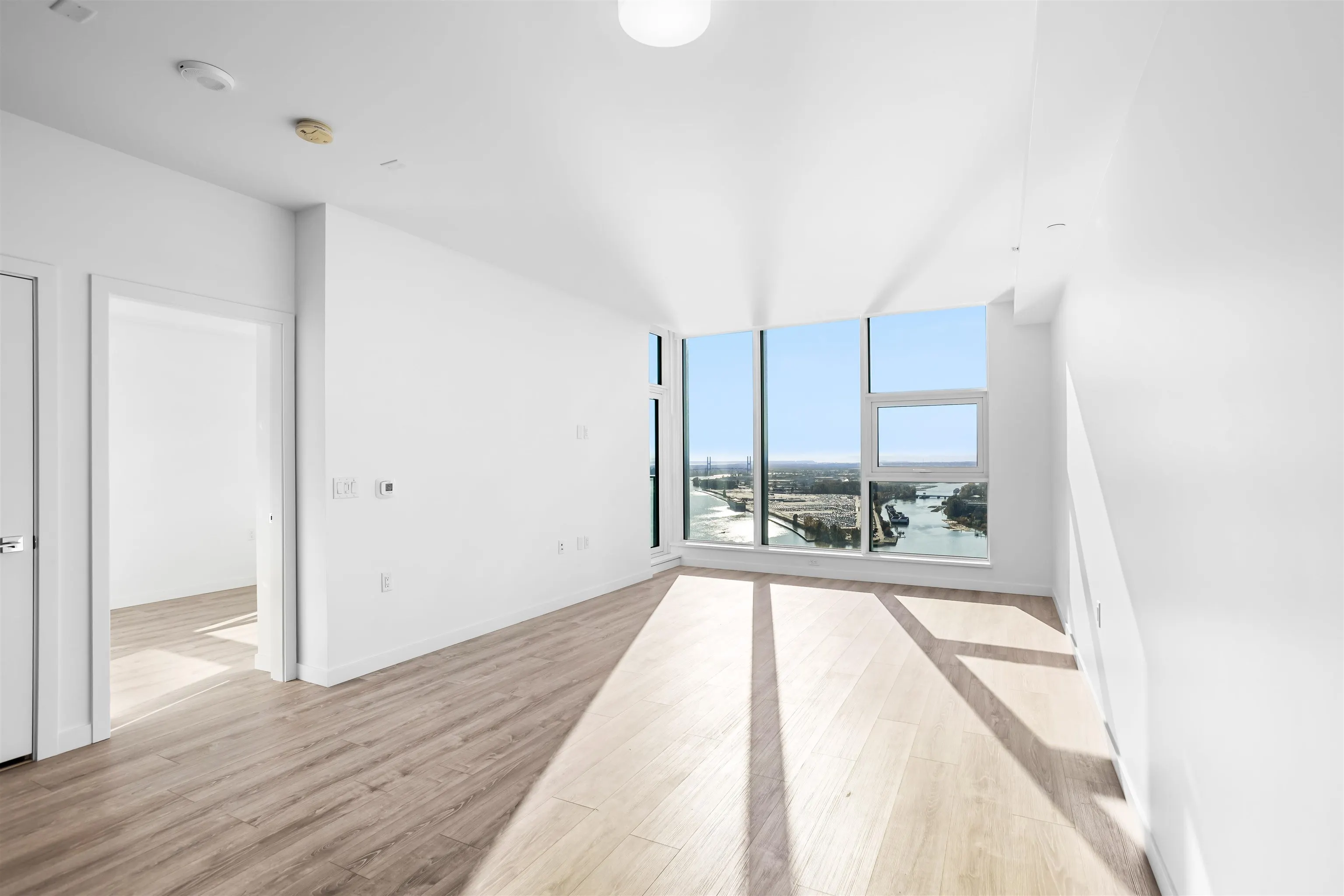 680 Quayside Drive #4201